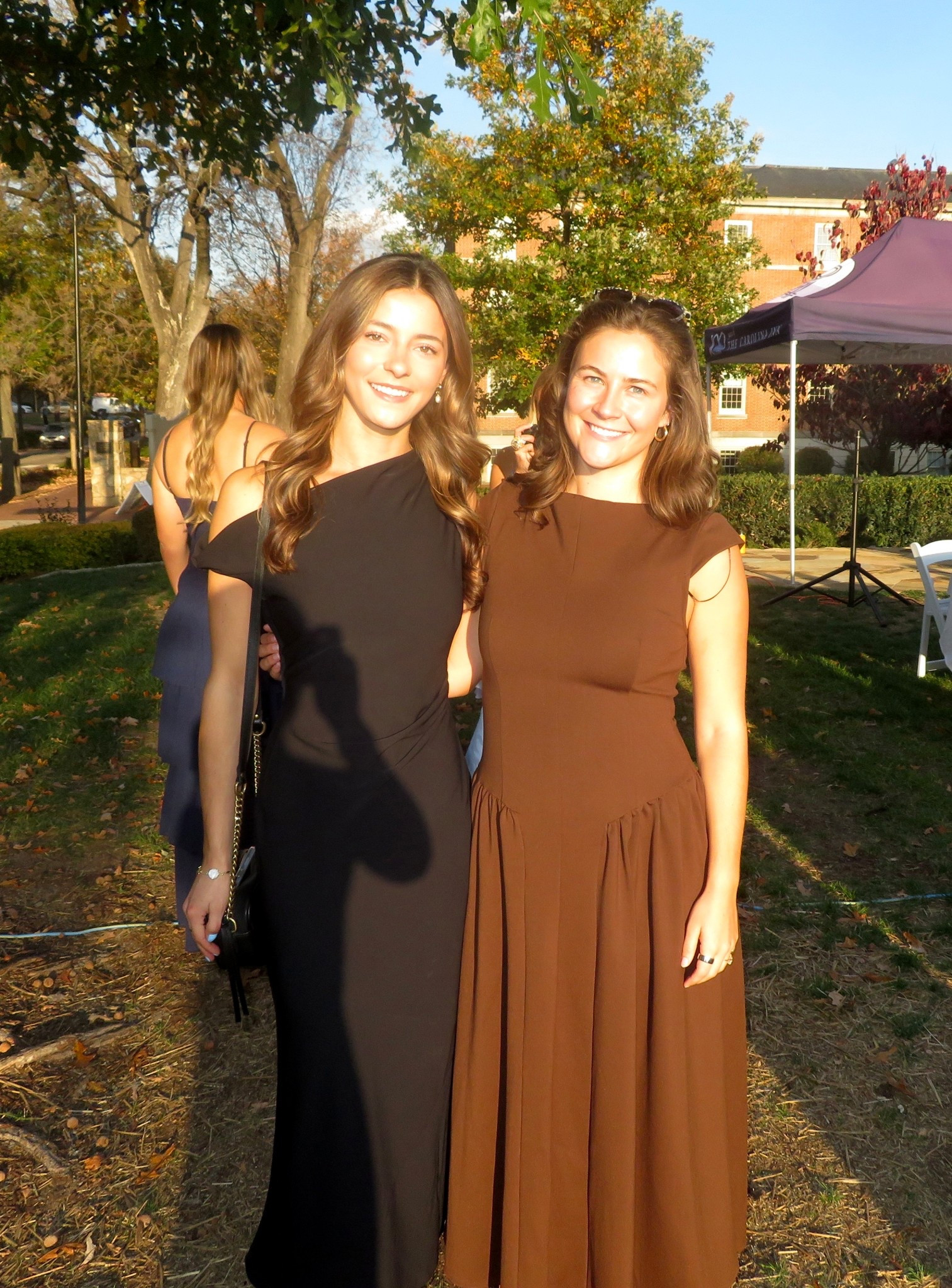 Formal dress option! 


#formal #maxi #ariztia #dress