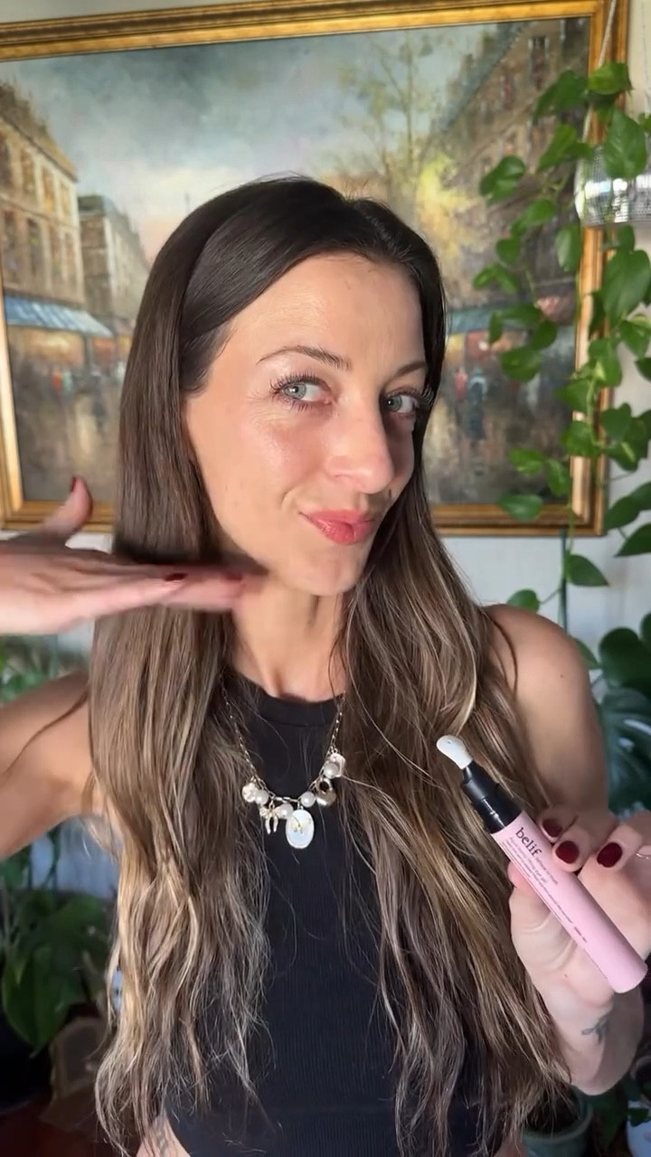 A little lift, a lot of hydration — the Belif Aqua Bomb Lifting Eye Gel is now a non-negotiable in my routine and I’ve been loving how the Aqua Bomb Lifting Eye Gel hydrates + visibly lifts my under eyes — it absorbs so quickly and feels like a mini spa moment. I use this at night and pair it with my ​@belifusa ⁠Depuffing Eye Gel in the morning — which you can shop both in my TikTok shop or comment “juicy” for a link💧✨

#eyegel #eyecream #eyeserum #eyeserumviral #viralskincare