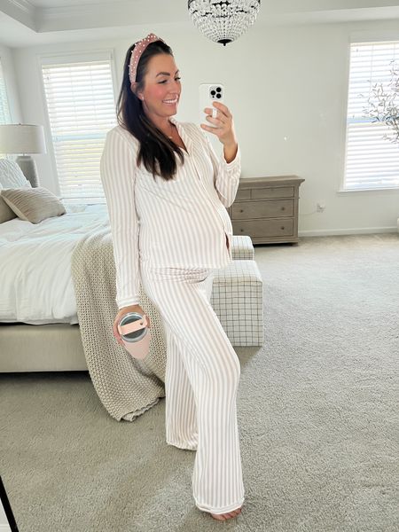 Pajamas - wearing size small 

#LTKbump #LTKunder50