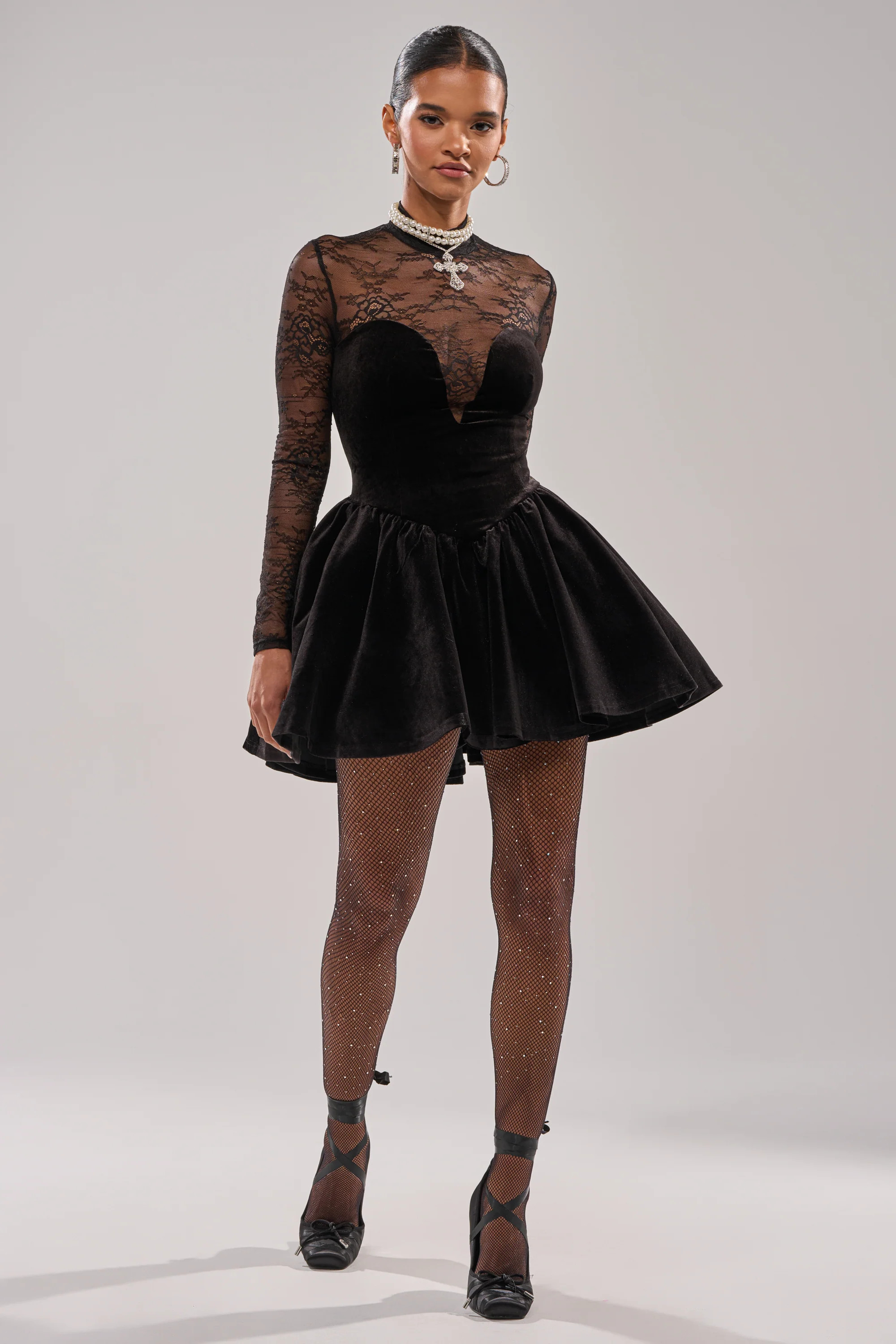 DRESSED TO IMPRESS LACE MINI DRESS | AKIRA