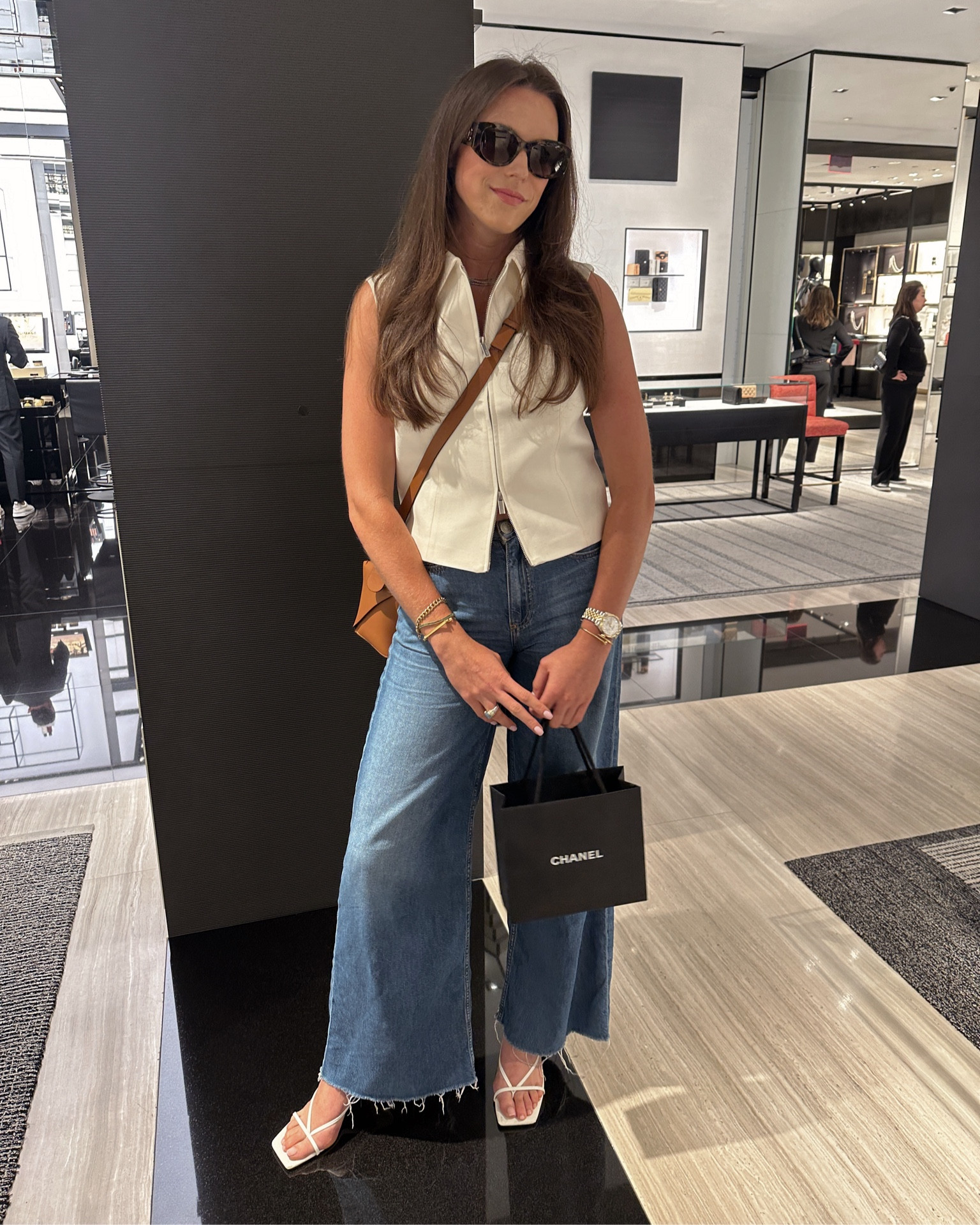 Shopping fit, obsessed with this vest from Dissh. Bag is Loewe x Hafu Matsumoto 

#LTKStyleTip