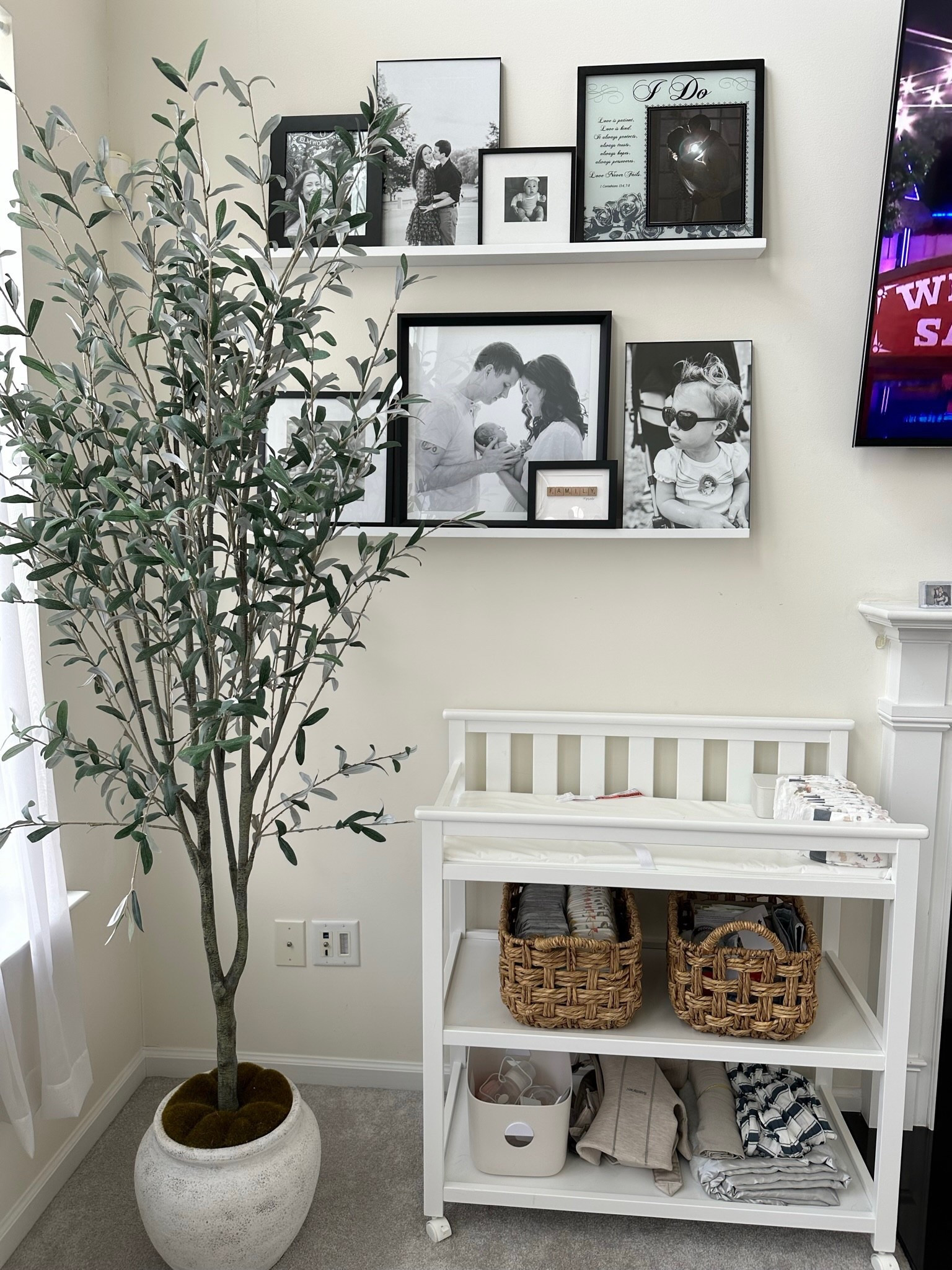 Baby changing station for the living room 🙌🏼

#LTKBaby #LTKHome #LTKmomlife