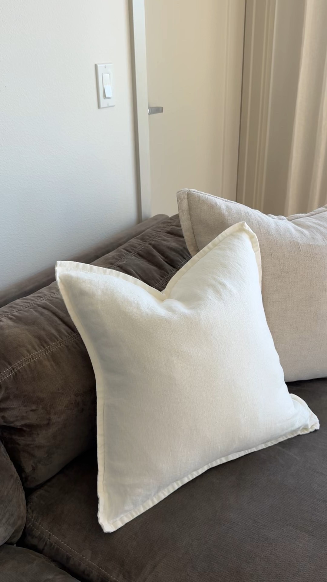 These linen pillow covers from Quince are TOP TIER! The quality is incredible! 