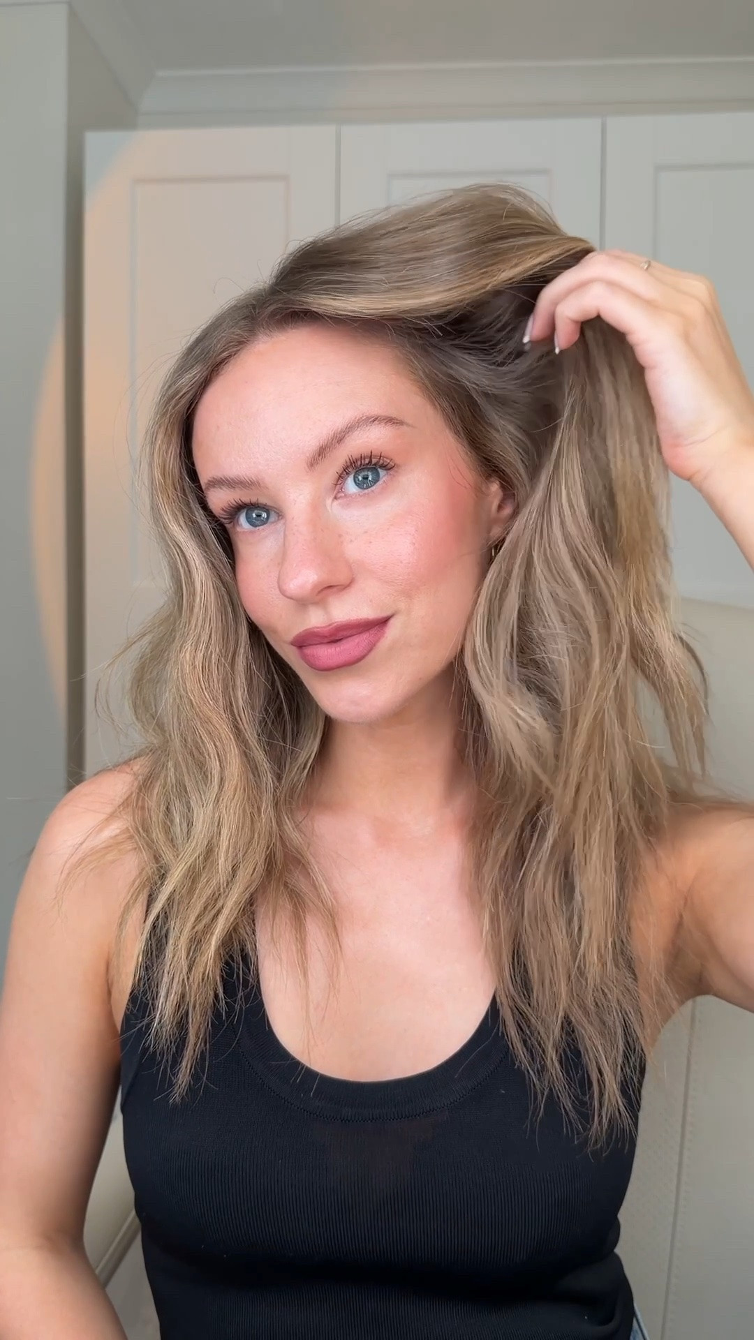 Soft girl summer make up 

my fave kind of make up 💄 products used: 

@rhode highlight milk - 02
@naked_sundays cabanamilk SPF50
@kosas revealer concealer - 0.7n
@onesize on till dawn bronze veil - caramel
@bobbibrownuk blush - cheeky pink
@charlottetilbury beauty light wand  - pillow talk
@elfcosmeticsuk liquid velvet eye shadow 
@rodialbeauty glass powder 
@hourglasscosmetics lip pencil & phantom blur balm obsess & whisper

#LTKuk #LTKsummer #LTKbeauty
