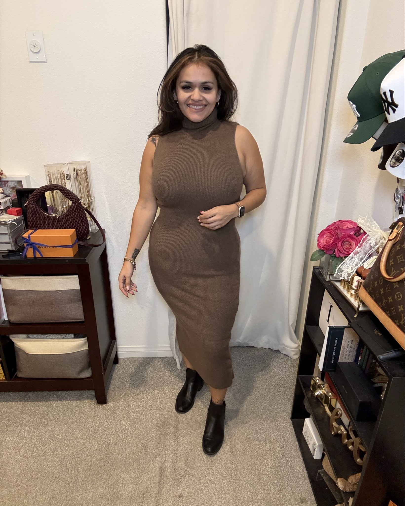 Wearing a small in the sweater dress is you want you can stay true to size I would have been a medium 

#LTKMidsize #LTKSeasonal #LTKWorkwear