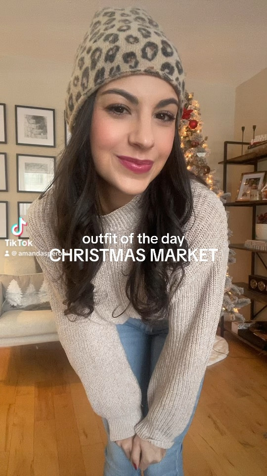 Outfit of the day for the Christmas market 🤍

#LTKfindsunder100 #LTKstyletip #LTKHoliday