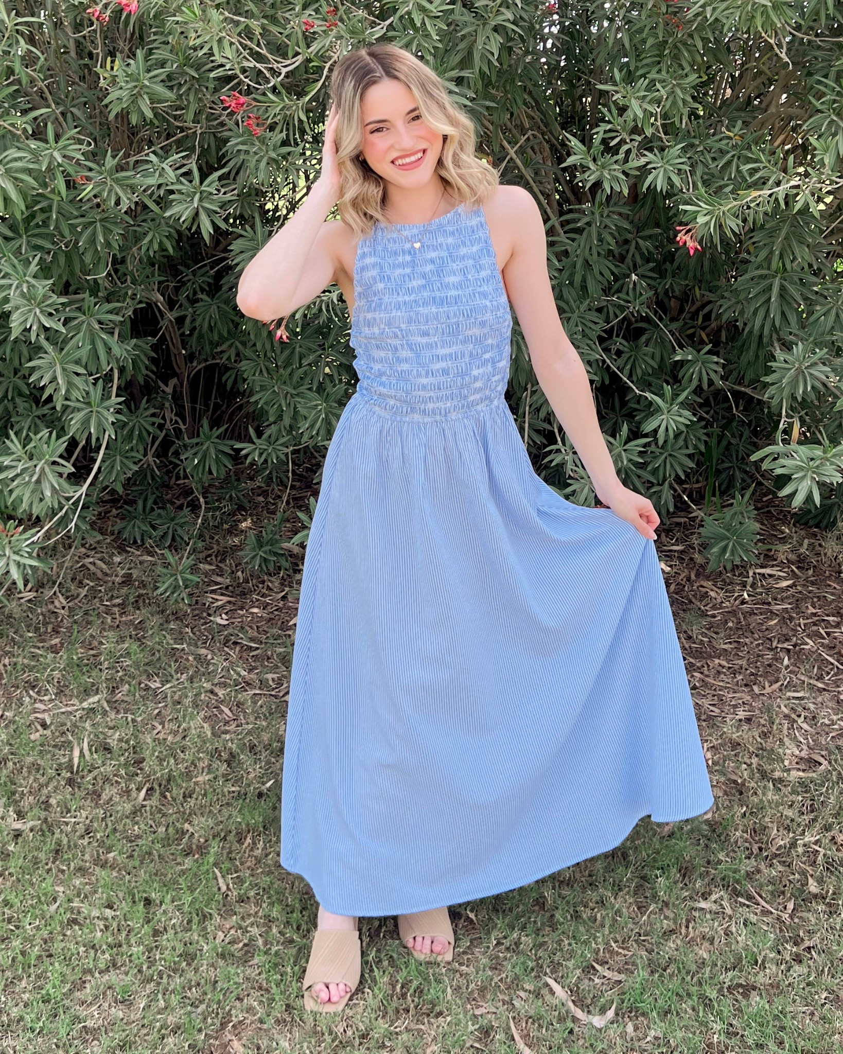 spring outfit 🩵
dress: size small (use code “gamez15”!)
mules: size 6.5

#LTKSeasonal #LTKootd #LTKTravel