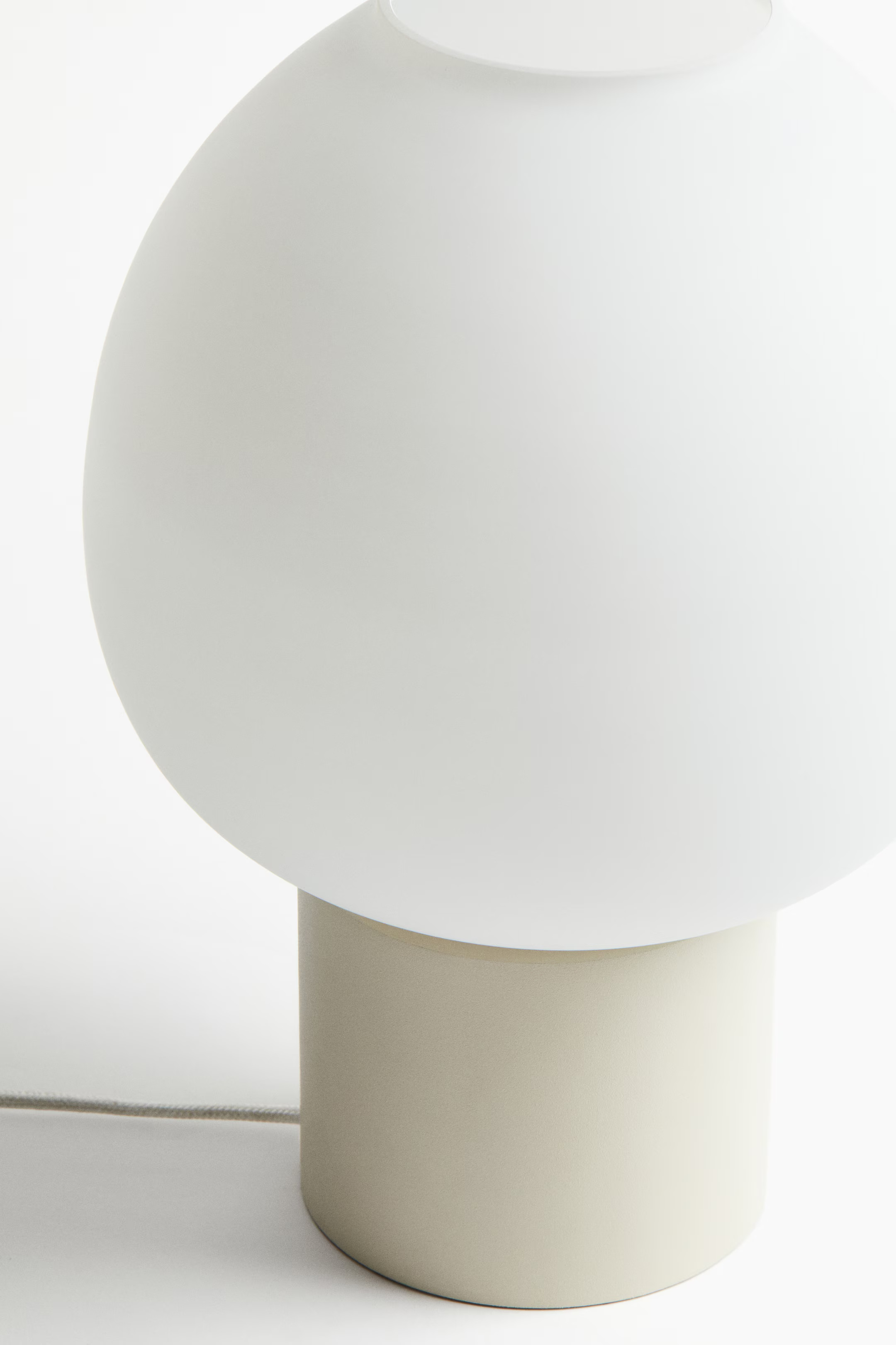 Table Lamp in Wood and Glass | H&M (US + CA)