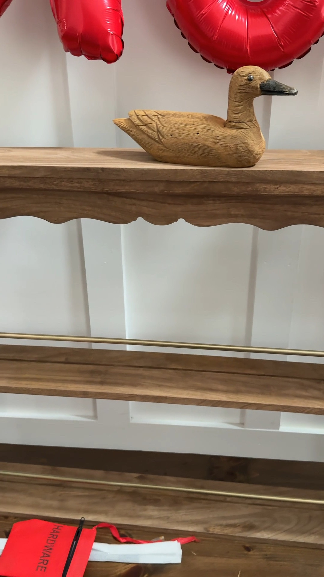 I’m obsessed with my new display shelf and cute duck from Magnolia 🦆❤️😍

#LTKdayinmylife #LTKHome