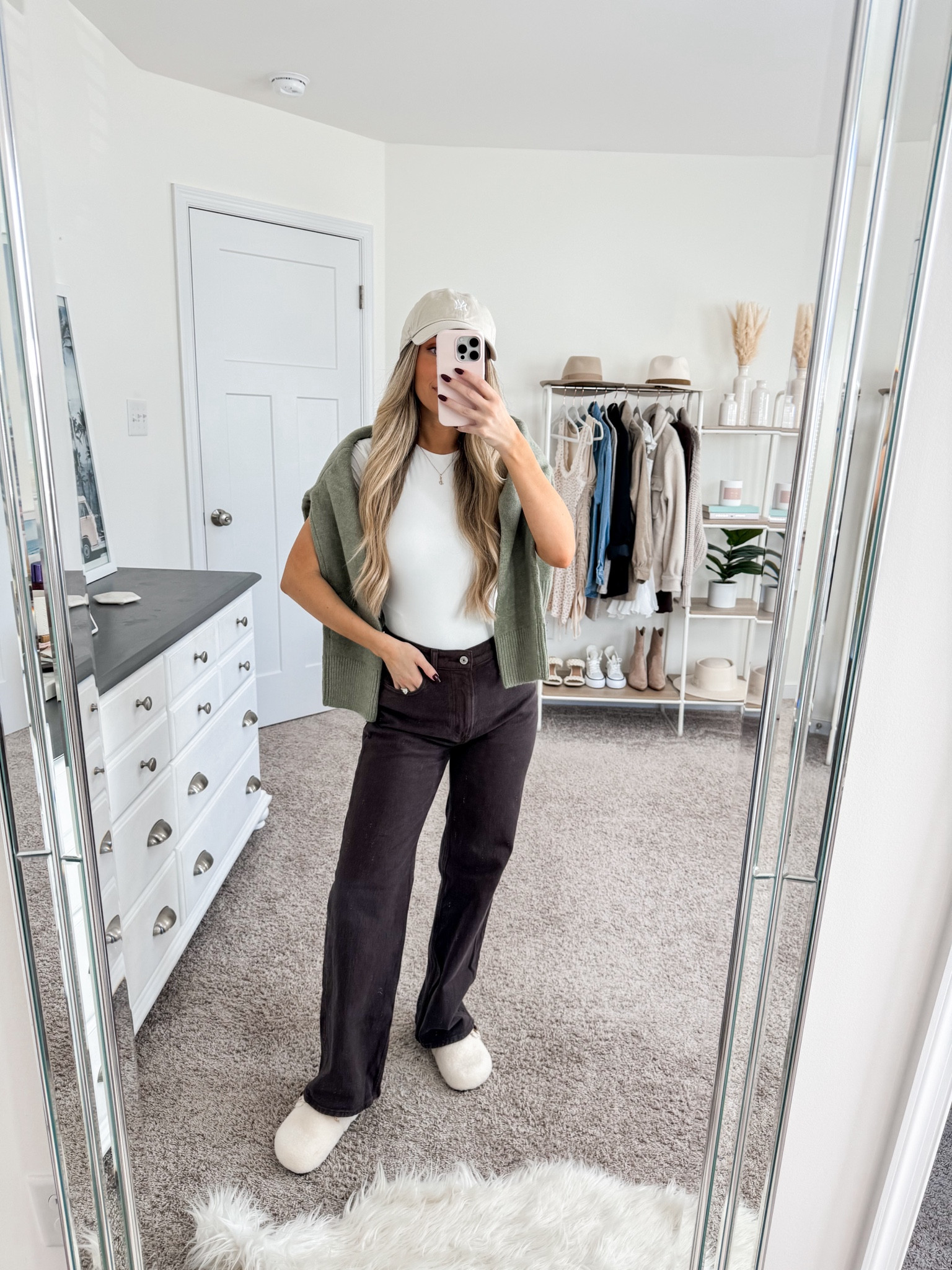 Fall outfit idea 
+ bodysuit: xs
+ sweater: xs 
+ jeans:  26 short 

#LTKFindsUnder50 #LTKSeasonal #LTKStyleTip