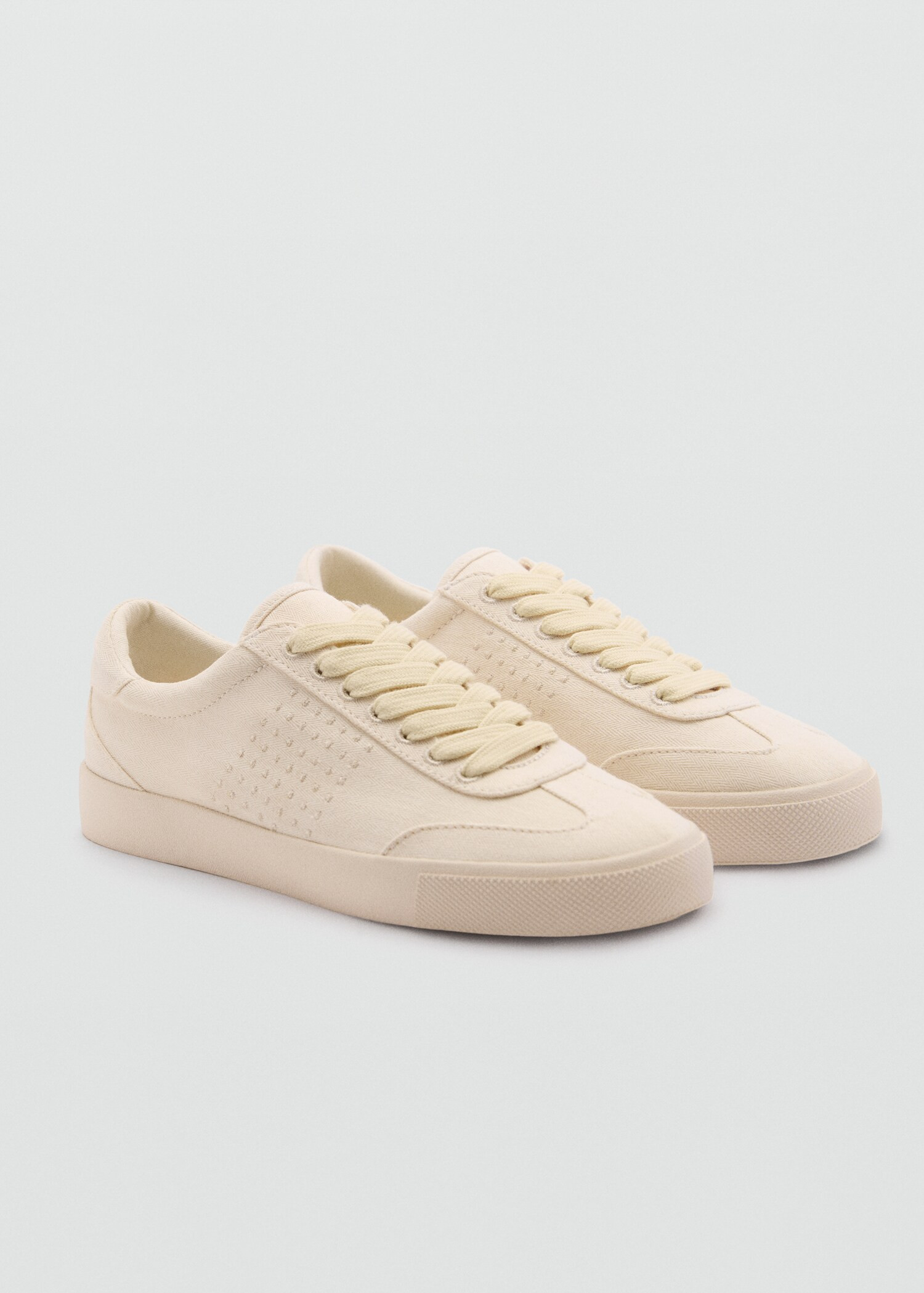 Sneaker canvas lacci | Mango IT