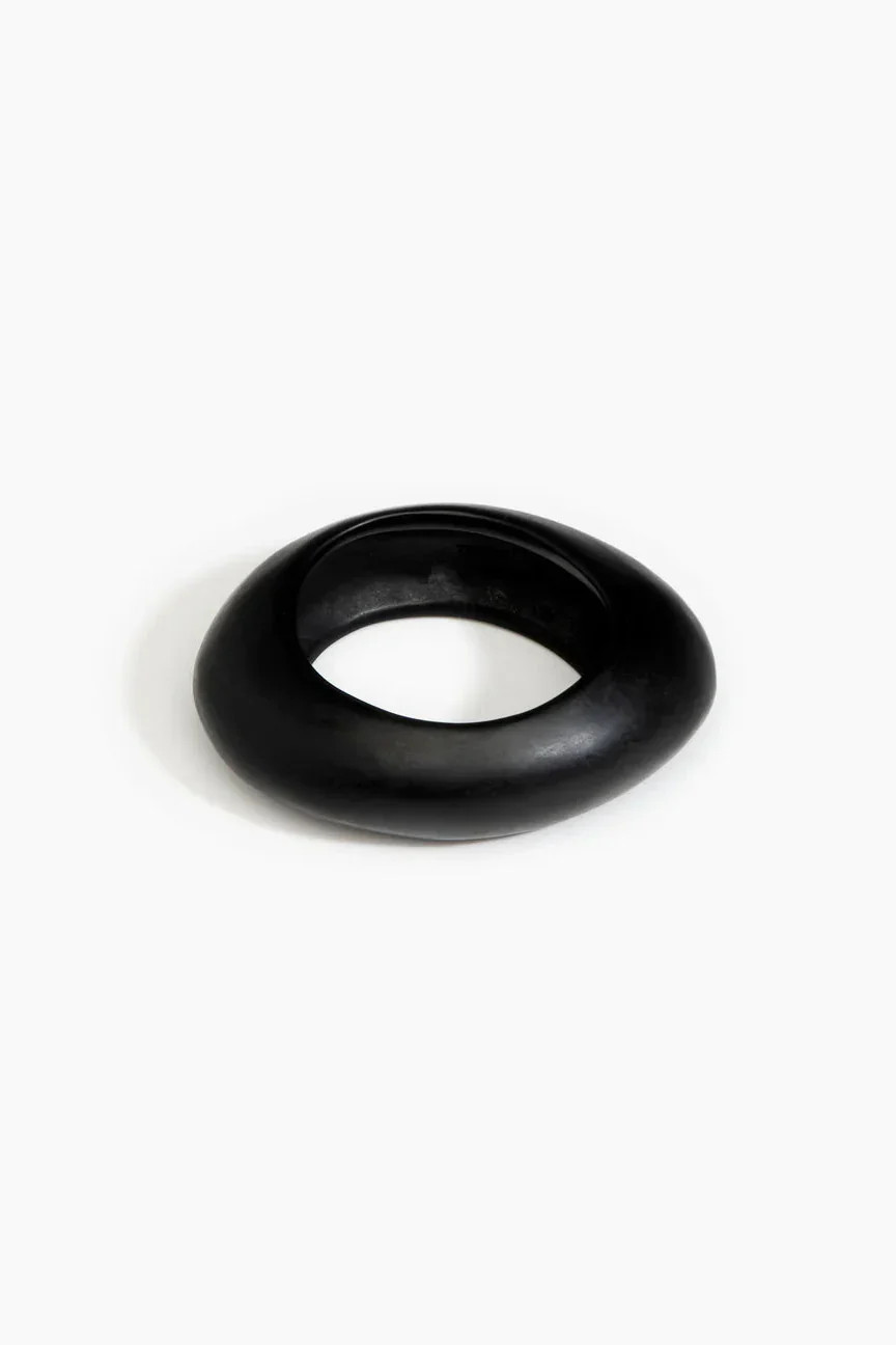 Medium Rock Bangle by Dinosaur Designs - Black | St. Agni (US, UK, EU)