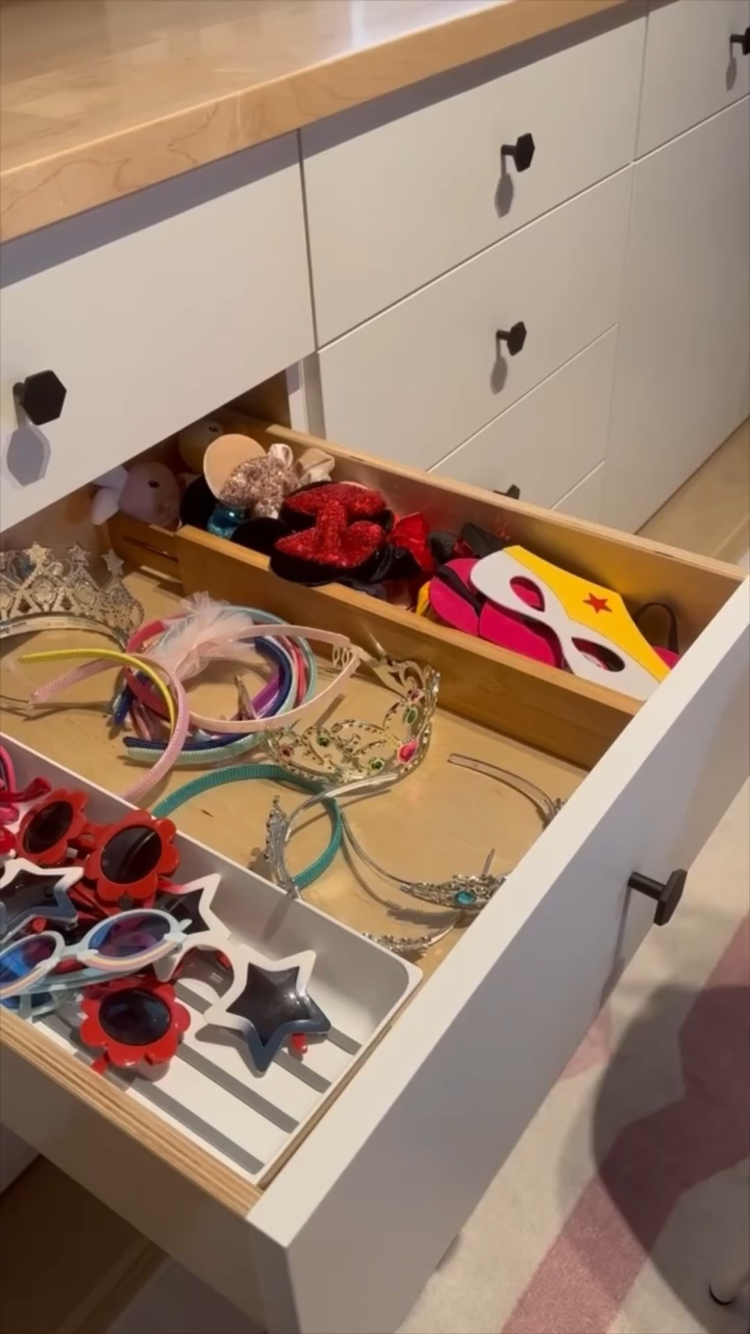 Keeping the playroom organized means more fun and less mess! When storing toys and craft supplies for my kiddos, I always use clear bins so they can see what they have and find it easily. Plus, having everything within reach at their level makes playtime more independent and stress-free! 

Anyone else in major purge mode before the holidays? Need support with keeping your kids toys organized?! Drop an emoji in the comments and let’s chat! 🧸📥

#PlayroomOrganization #KidFriendlyStorage #ClearBins #OrganizedMom #PlayroomInspo #ParentingTips #ToyStorage #CraftStorage #MomLifeHacks #KidsRoomIdeas