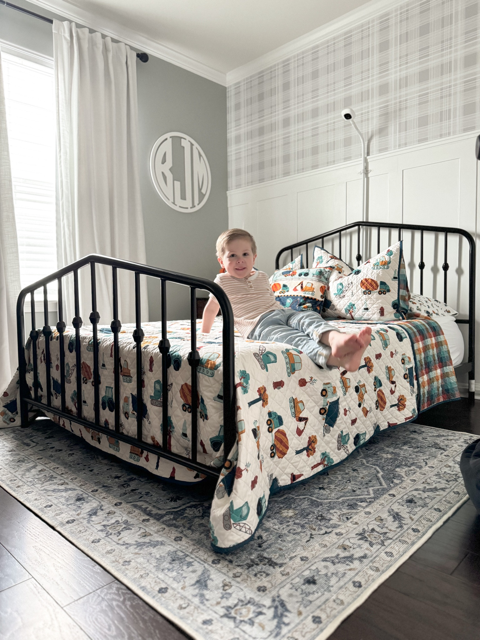 toddler room details 💙🚧



#LTKKids #LTKHome #LTKSummerSales