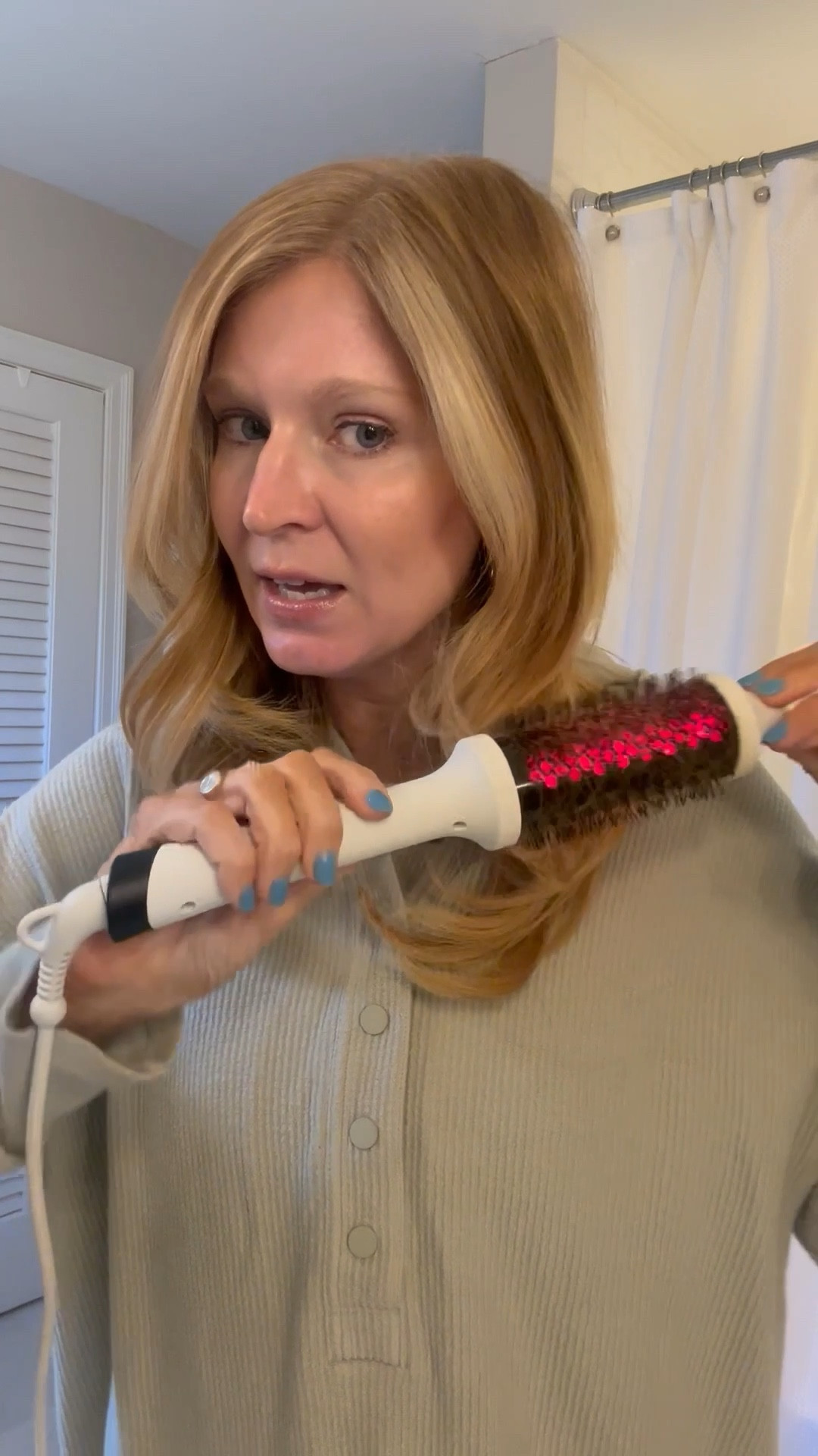 I’ve been loving the bondi boost thermal brush! Gives my hair the shine and fullness it’s been needing! And it’s on sale for $78 right now! 


#LTKFindsUnder100 #LTKSaleAlert #LTKBeauty