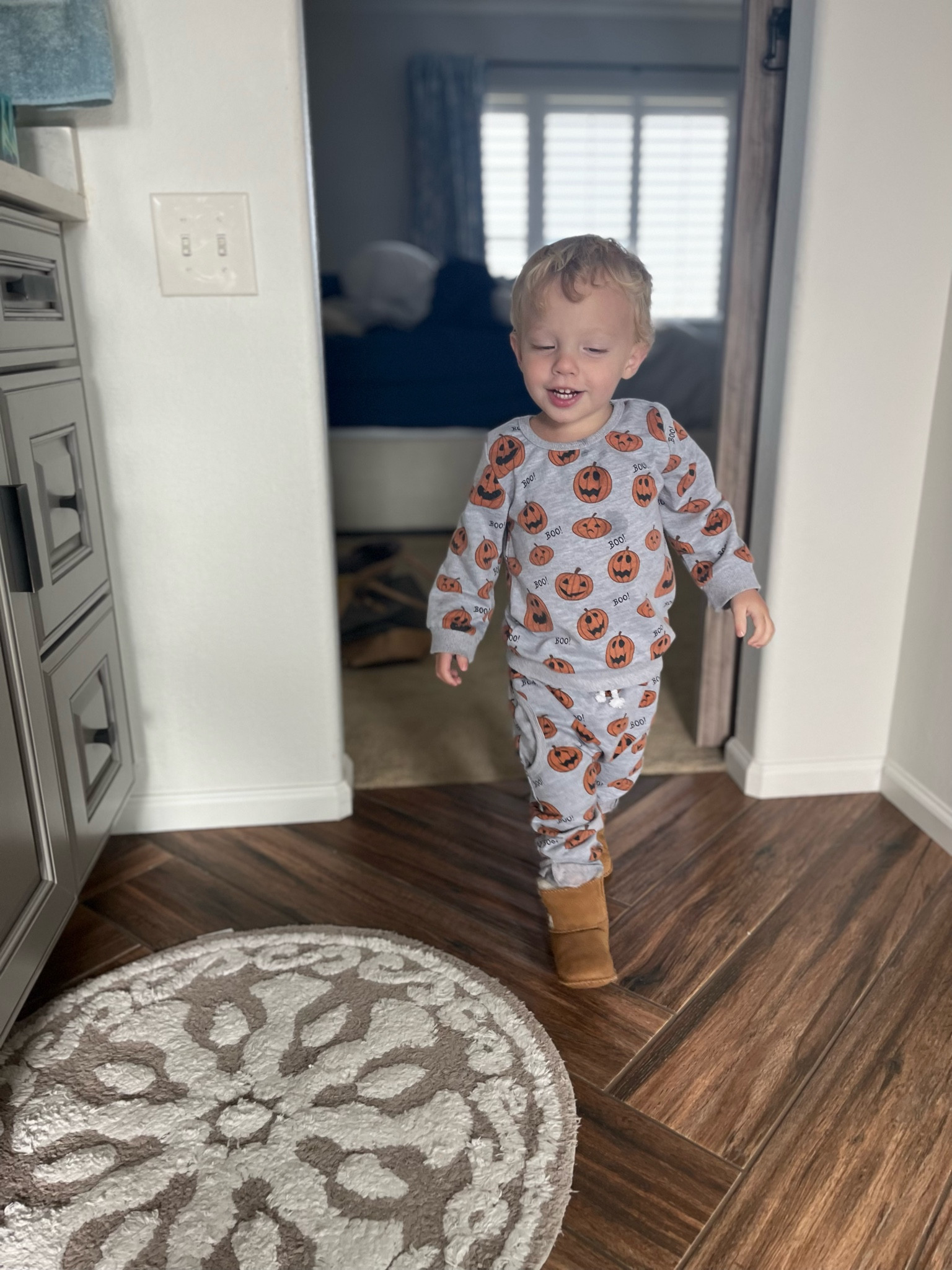 Toddlers love their Uggs just as much as adults do! 

#LTKbaby #LTKkids #LTKSeasonal