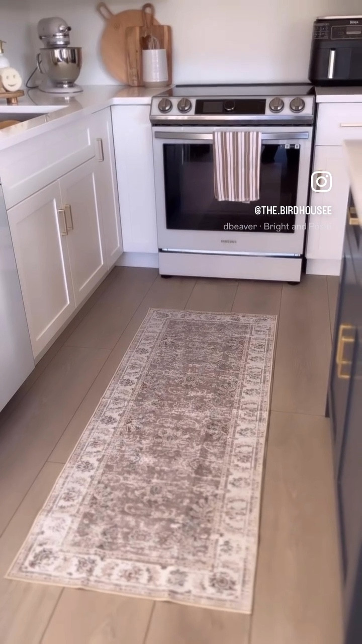 My kitchen runner! ✨

#LTKhome #amazonfinds 

#LTKstyletip #LTKcanada