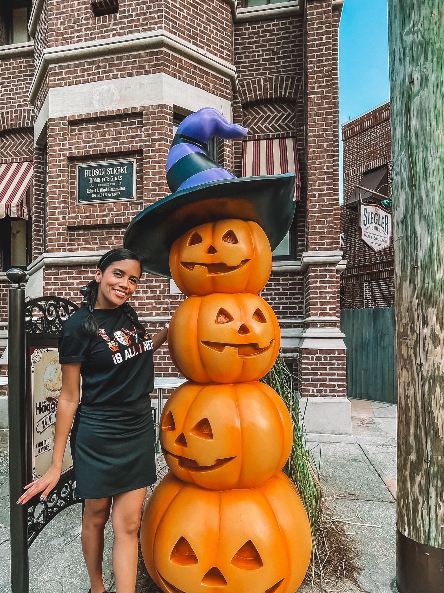 Halloween horror nights outfit spooky season shirt Amazon 

#LTKHalloween