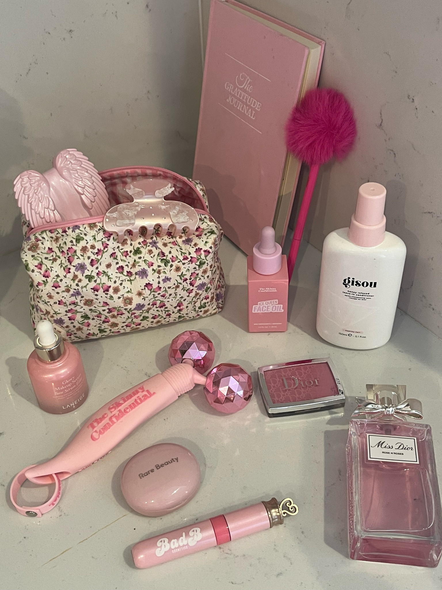 pink baddie princess💖🎀🧴💄

#LTKbeauty #LTKFind #LTKU