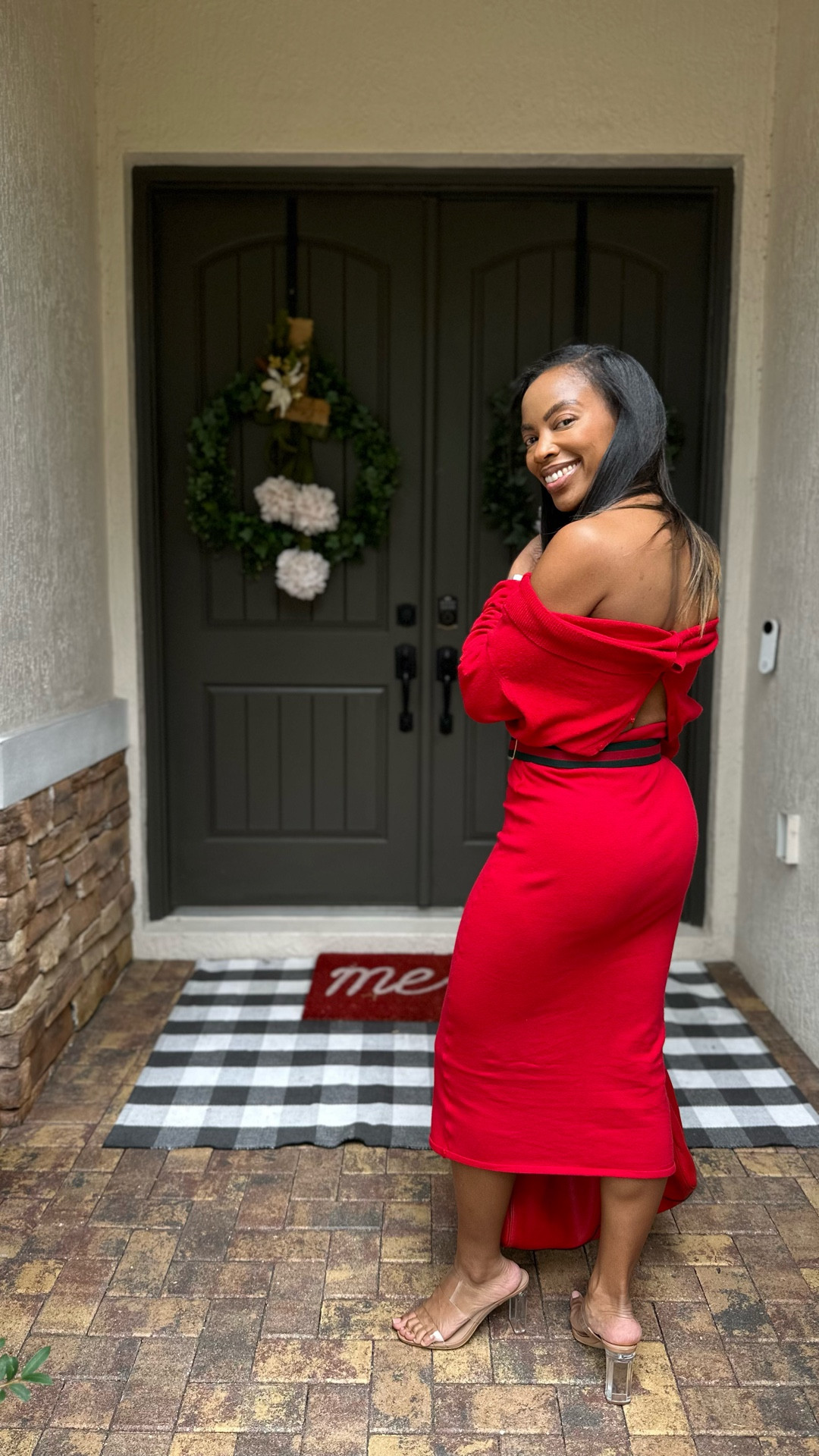 Consideration is one of the highest forms of love. 

I don’t think men are naturally considerate. There is a certain level of selfishness that comes with the territory. That SAME selfishness gives them access to some of the economic advantages that we expect and enjoy. Capitalism rewards selfishness. That doesn’t mean that men can’t be considerate but it does mean that you may not be able to expect it without a little guidance and support. 

🎅🏾 My dad never filled my moms stocking and I honestly never thought to fill hers until one Christmas she said, “nobody thought to put something in mine”. My dad didn’t grow up witnessing that kind of consideration and so he couldn’t model it for us. This is a place where the village could help lead. Reach out to your married brothers and male cousins. Help them show their wives something that may have never been shown to them. 

💅🏽When my husband didn’t fill mine, I filled my own. Sure it doesn’t feel the same but I made sure he paid a pretty price. Consiseration is priceless but luxury goods are too bad. 

And then one year….
He will just get it. Without being asked. Without being told. Without being led. If it hasn’t happened already, I hope it happens this year.