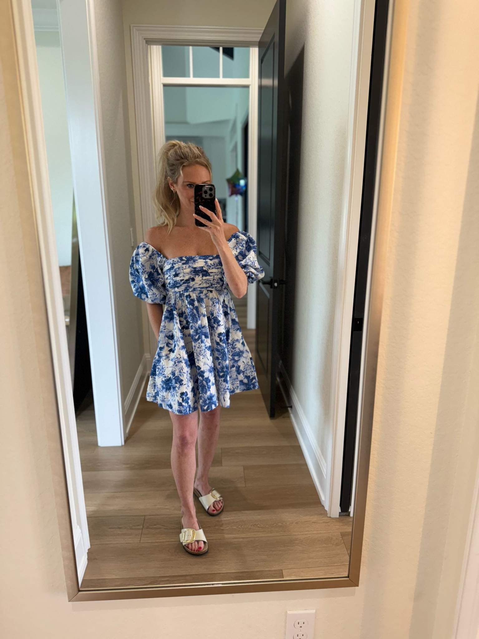 Great summer dress and my favorite summer sandals. Wearing size XS. 


#LTKShoeCrush #LTKFindsUnder100