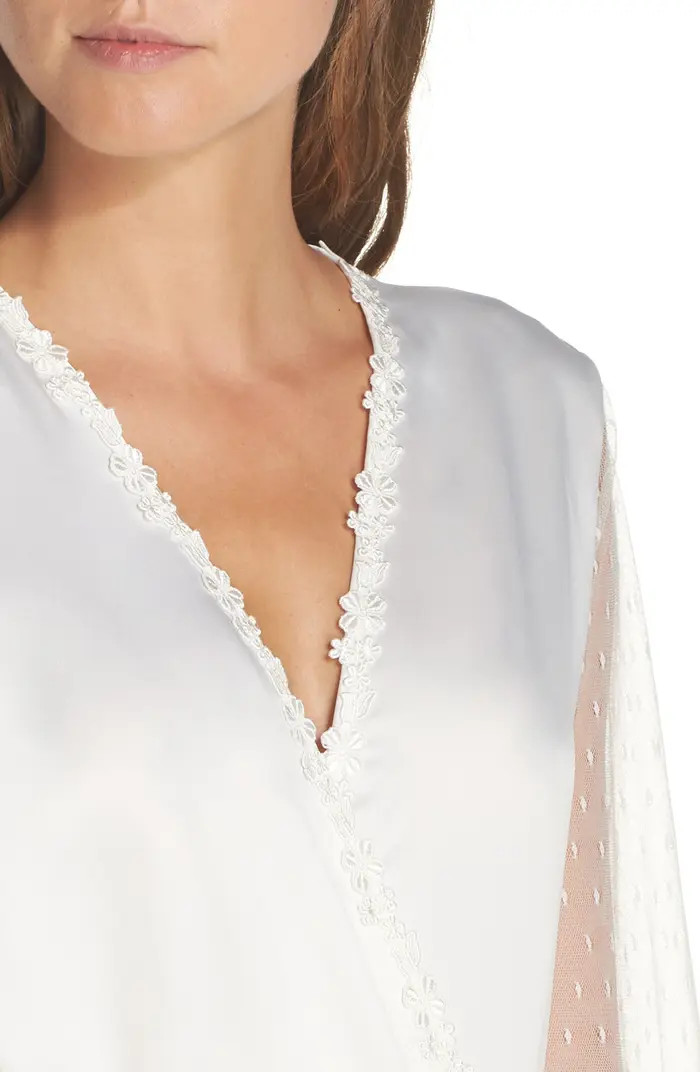 Showstopper Robe | Nordstrom