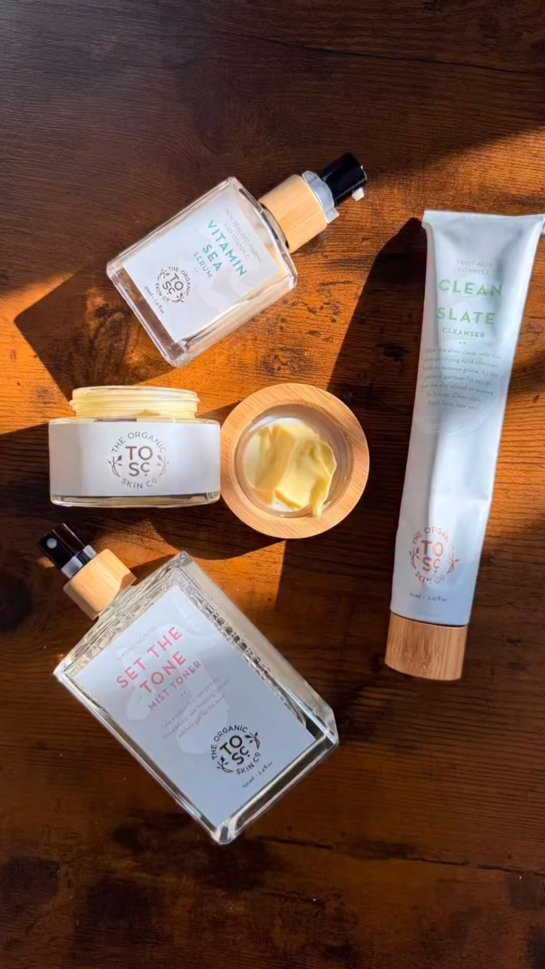 If your skincare doesn’t feel like a ritual, you’re doing too much — and getting too little 🌿☀️
I’ve been using this routine from The Organic Skin Co, and my skin honestly feels calmer, more balanced, and naturally glowy.
✨ Clean Slate Cleanser — gently cleans without stripping (that clean-but-comfy feeling).
🌸 Set The Tone Rose Mist — instant hydration, calming, and perfect between steps or during the day.
🌊 Vitamin Sea Serum — lightweight but powerful, adds brightness and that fresh-skin glow.
🥑 Daily Rituals Moisturizer — rich, nourishing, and seals everything in beautifully.
Clean ingredients, thoughtful formulas, and packaging that makes you slow down and enjoy your routine. This is skincare for people who want results without harshness 🌱
Which step is your non-negotiable — cleanser, toner, serum, or moisturizer? 👇
Save this post for your next skincare refresh ✨
And don’t forget to follow @alinaantman_nyc for honest reviews, glow routines & everyday beauty inspo 🤍 @theorganicskinco