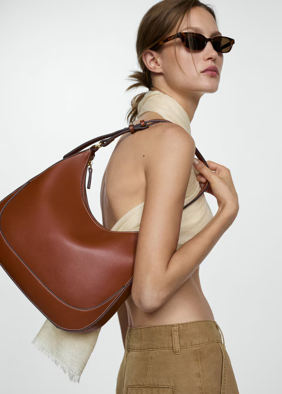 Short-handle shoulder bag -  Women | Mango United Kingdom | MANGO (UK)