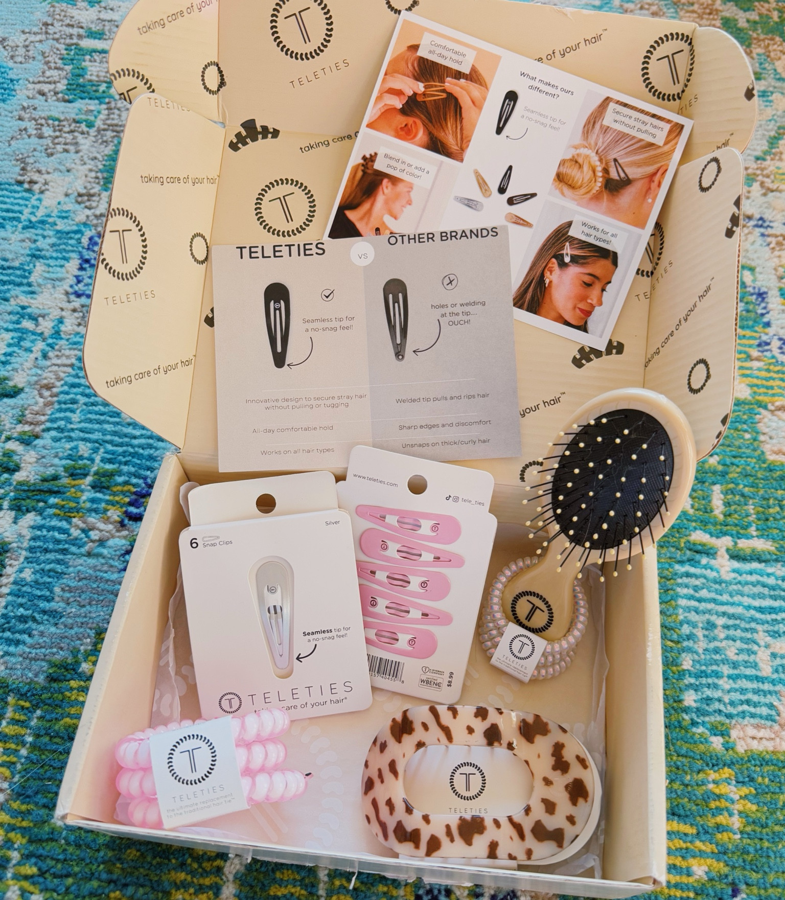 TELETIEEESSS

#LTKFindsUnder50 #LTKSaleAlert #LTKGiftGuide