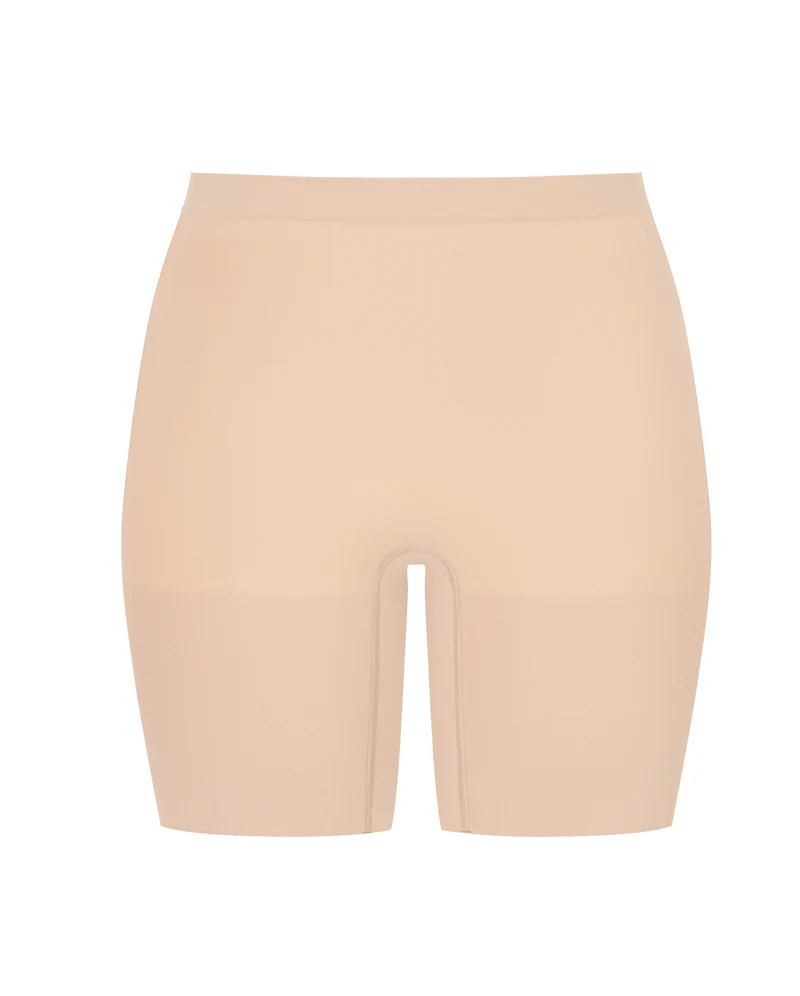 SPANXsculpt™ Seamless Power Mid-Thigh Short | Spanx