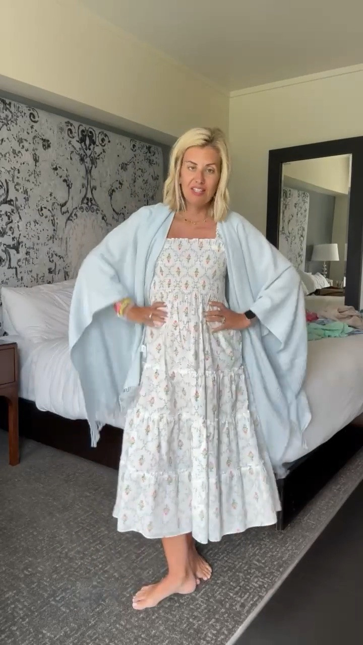 The Hill House Nap dress is the perfect travel or every day dress. I’m in xs and 8 sandal tts. *Use Catherine20 at Allie + Bess ￼

#LTKootd #LTKSeasonal