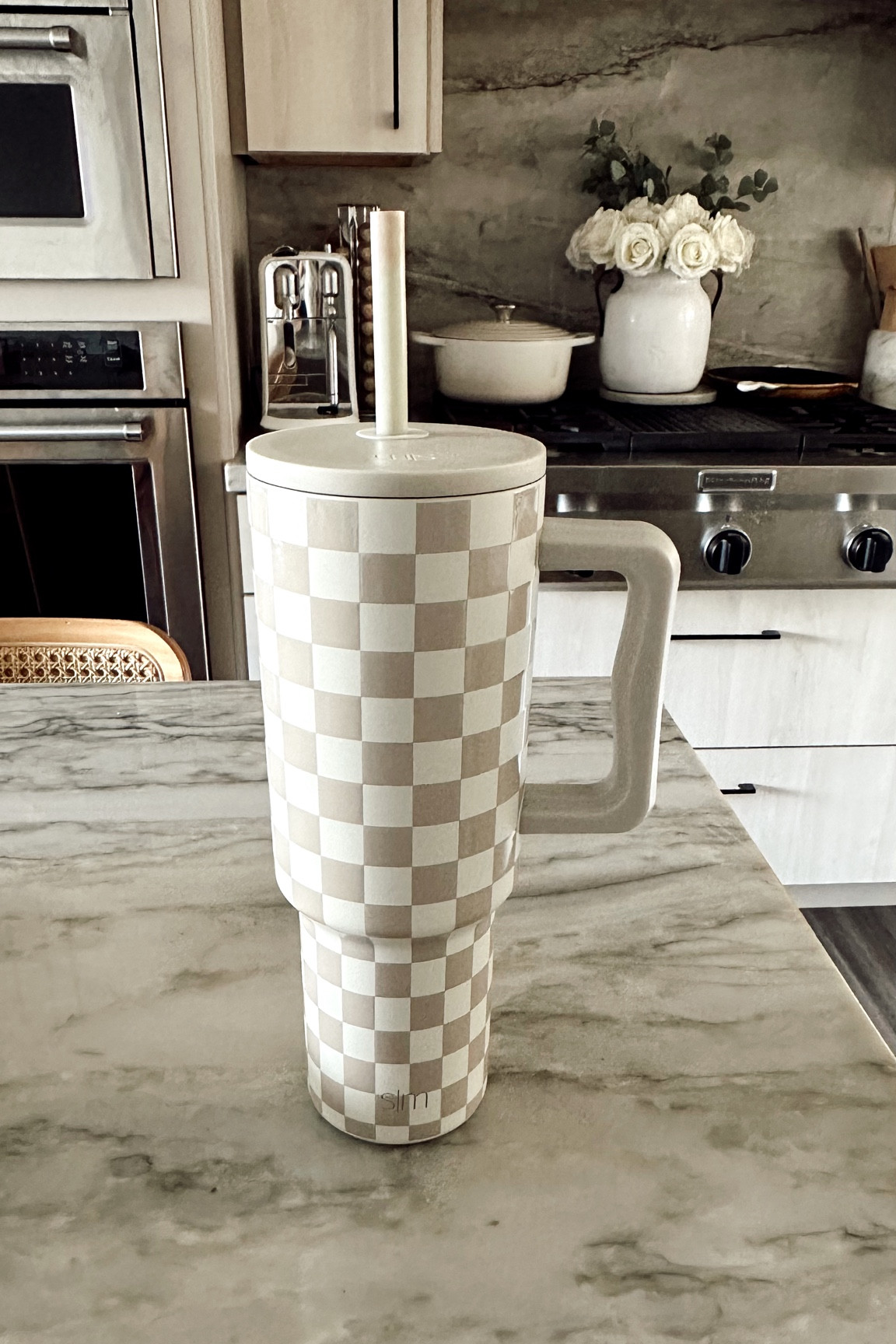 Current fave 40ounce tumbler that fits in my car cup holder! 

#LTKsalealert #LTKfindsunder50 #LTKstyletip