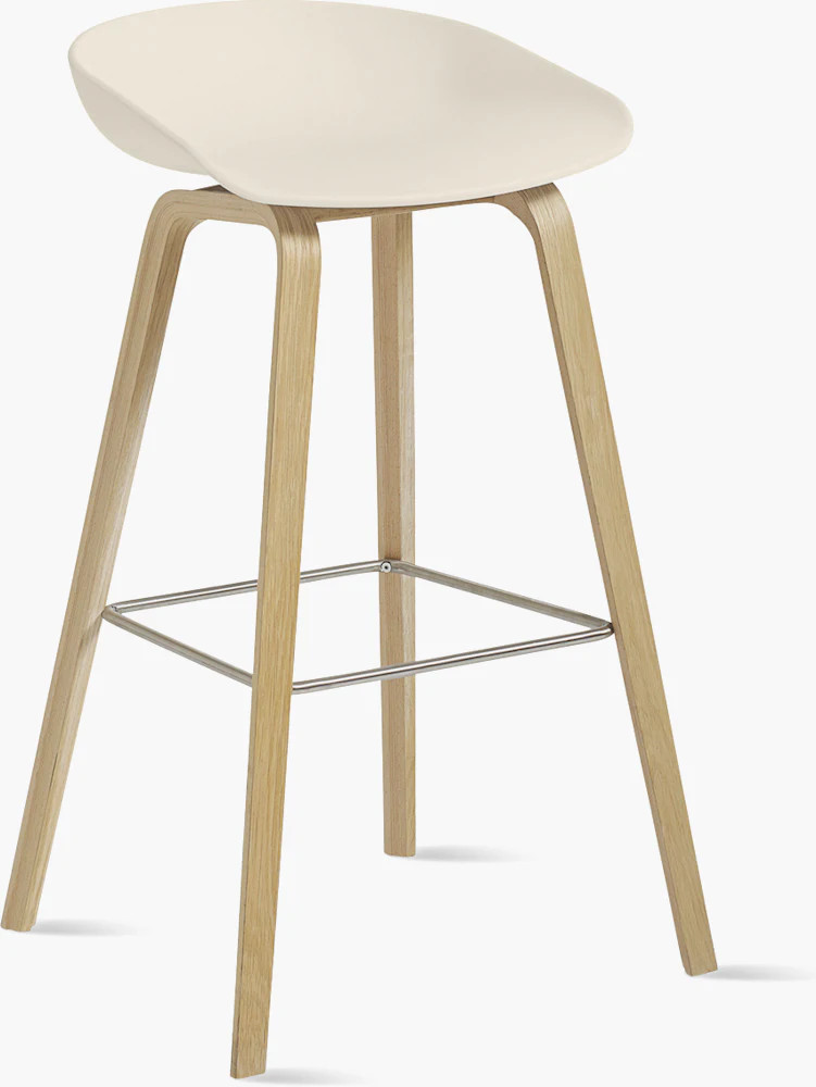 About A Stool 32 | Design Within Reach