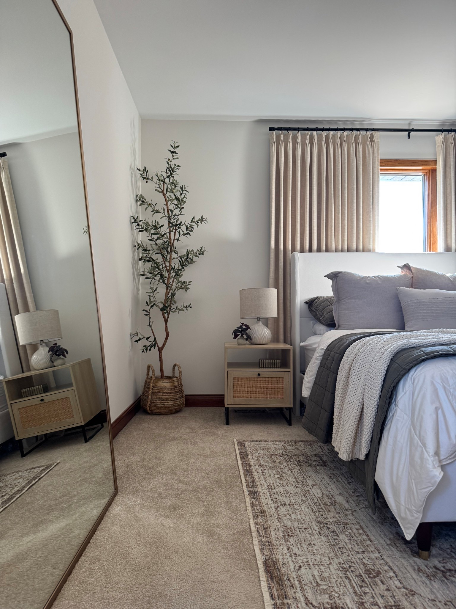 One of my favorite spaces in our home 🤍

#LTKSaleAlert #LTKHome