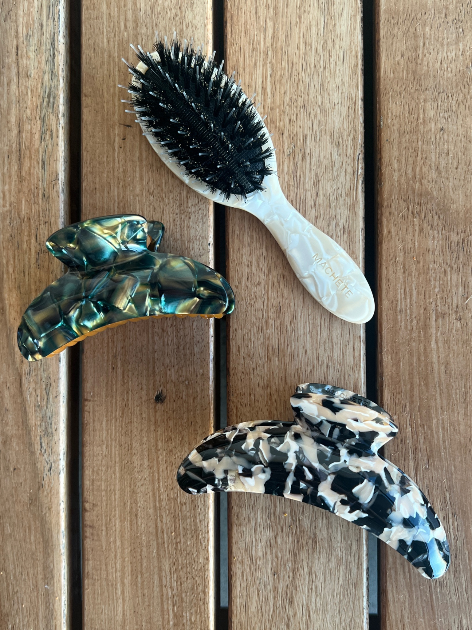 Heirloom quality & sustainably made hair accessories (and the easiest way to look chic when you have dirty hair!) 🌎🫶🏻 

#LTKStyleTip #LTKBeauty #LTKFindsUnder100