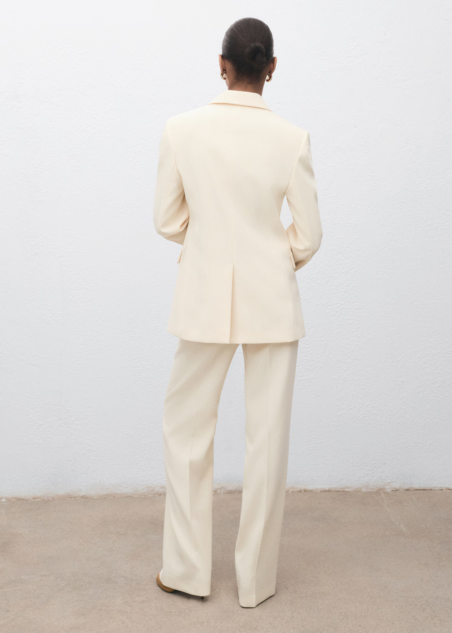 Straight mid-rise suit pants - Women | MANGO USA | Mango (US/MX/AU)