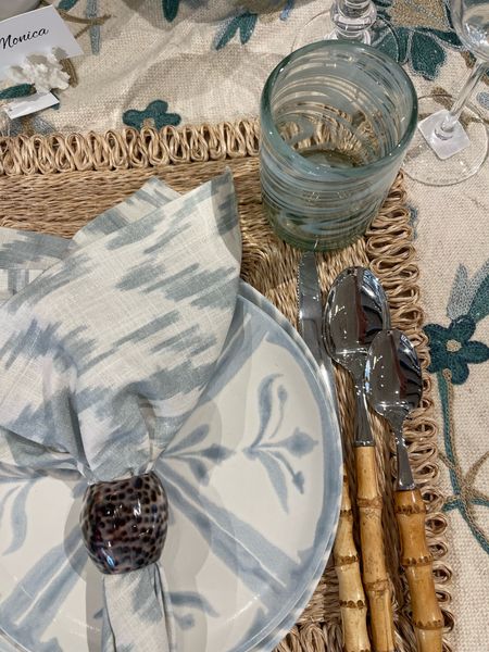 Summer Dining Table 🩵

Dining Set, utensils, glass cups, cotton napkins, fabric napkins, napkins rings, bamboo silverware, plates, table cloth, placemat, table settings, host, dinner party, Sunday brunch.

#LTKSaleAlert #LTKHome #LTKParties