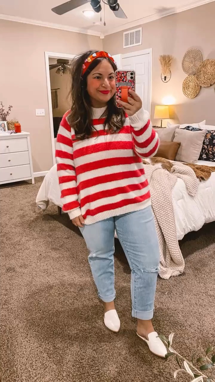 Celebrating Valentine’s Day in style with comfy + cute outfits that don't break the bank! 💕

mules: fit true to size // wearing a 5
jeans: fit true to size // wearing a 14
sweater: fits true to size // wearing a large 

 

#LTKWatchNow #LTKSeasonal #LTKStyleTip