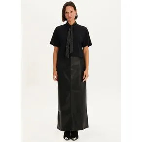 Saia Midi Com Fenda Preto PP | OffPremium (BR)