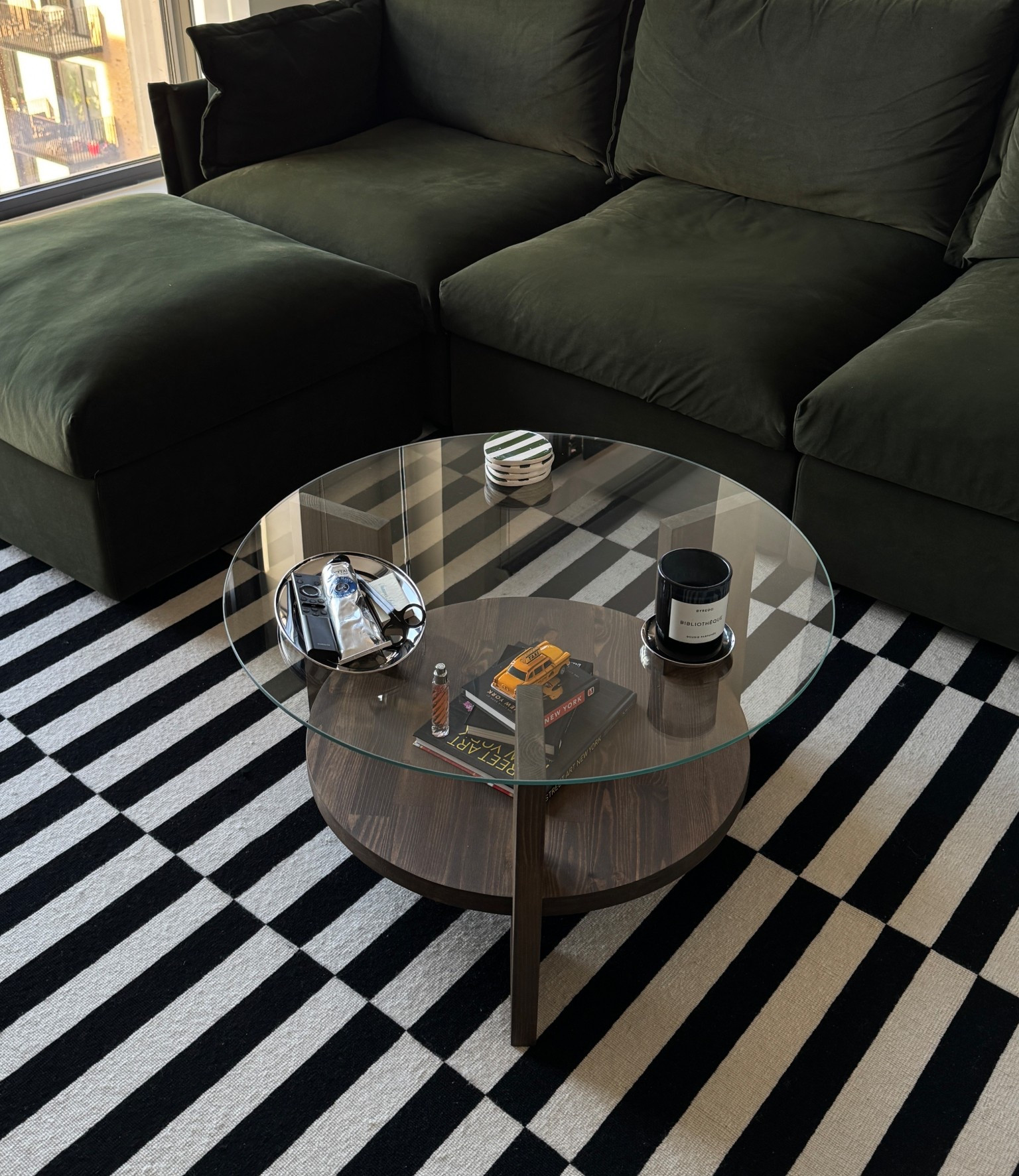New coffee table 🤎

#LTKstyletip #LTKwinter #LTKhome