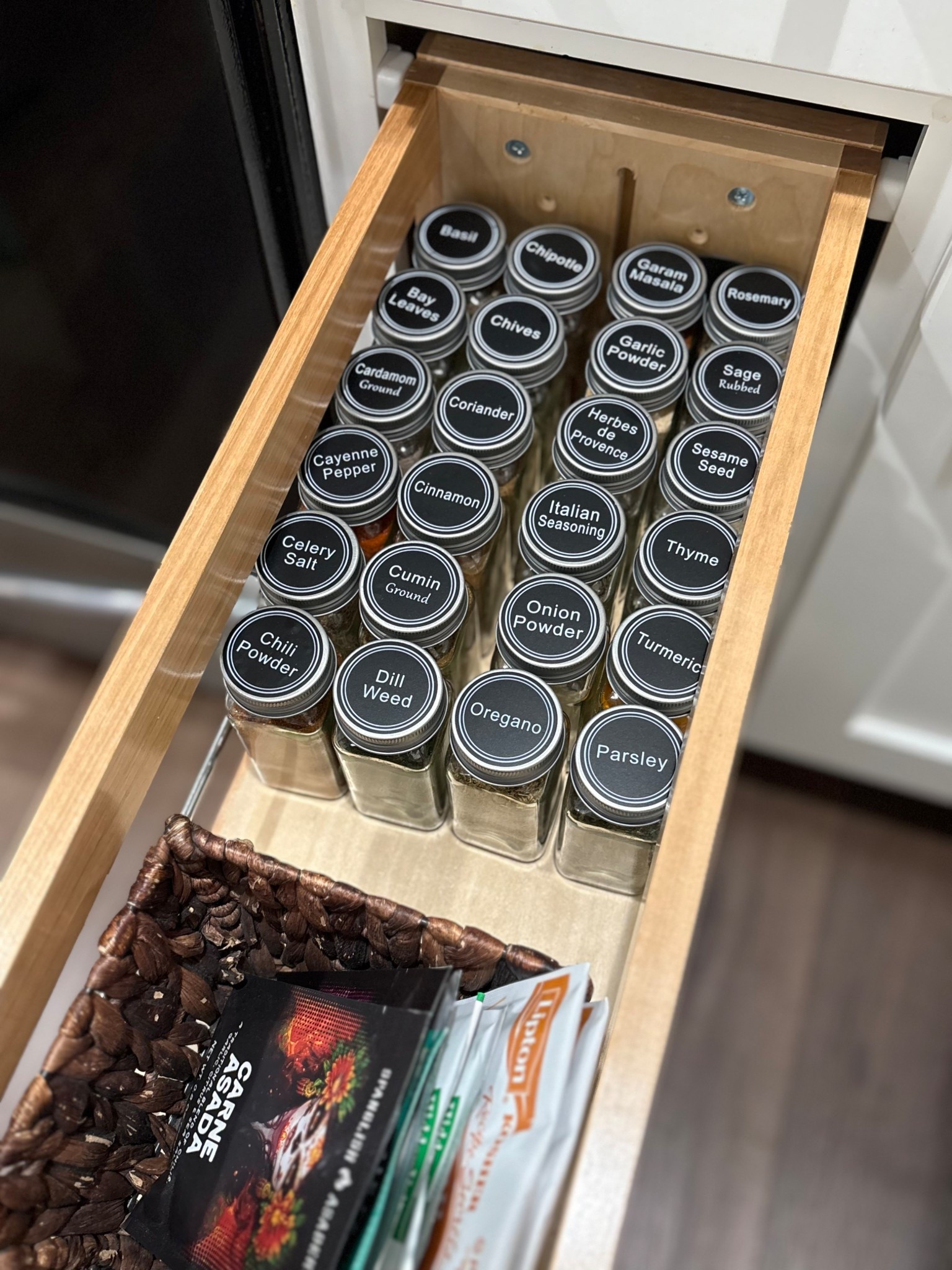 If a 10-minute spice drawer reset makes dinner feel easier, grab the exact jars and labels I linked and thank yourself later.

spice organization kitchen reset working mom life meal prep systems home organization simple routines dinner prep amazon finds kitchen hacks

#LTKmomlife #LTKHome #LTKfoodie