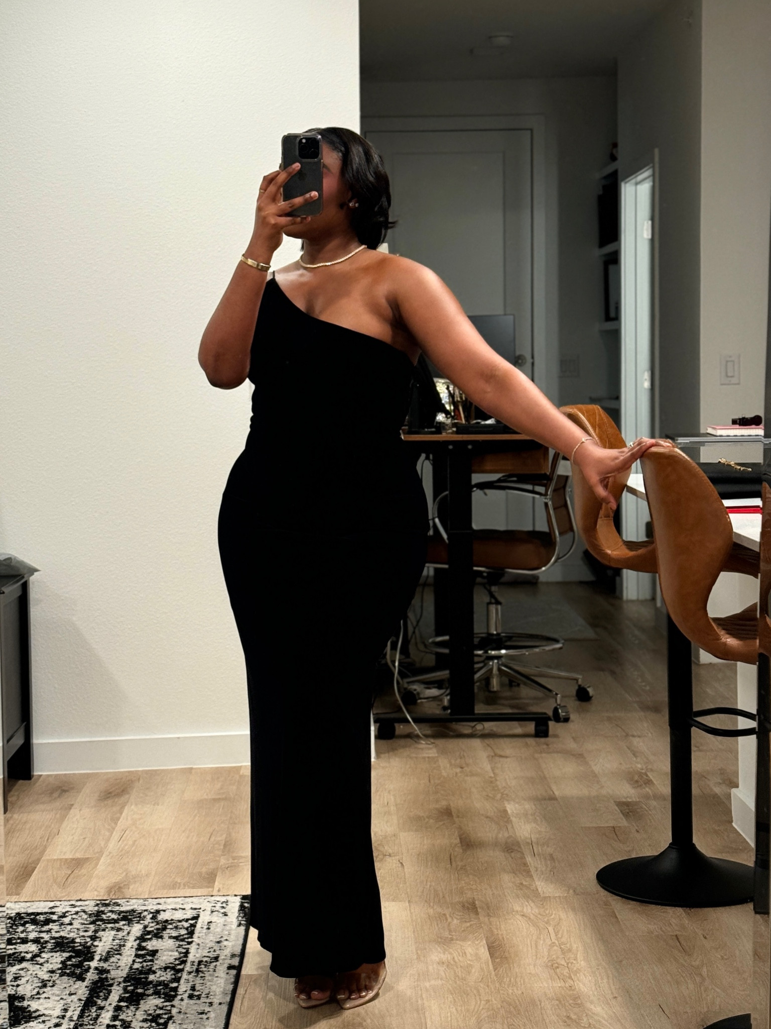 Formal gala ootd 
Wearing size 10 in dress 
Wearing size 8 in shoes 

#LTKStyleTip