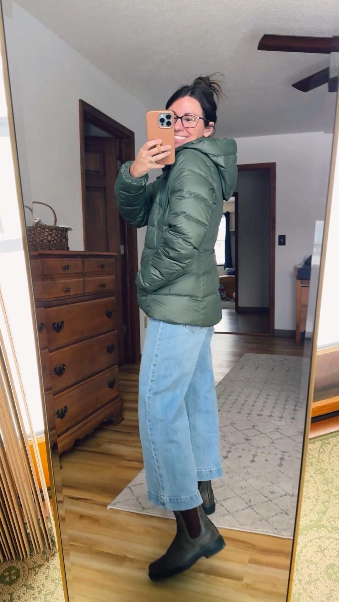 Small in my tee, xs petite in my sweater (100% cotton!) and 24 in my jeans! My blundstone boots are size 6. 

My coat is size small. I have the hoodless version in redwood brown too. Love it! 



#LTKPetite #LTKootd #LTKgrwm