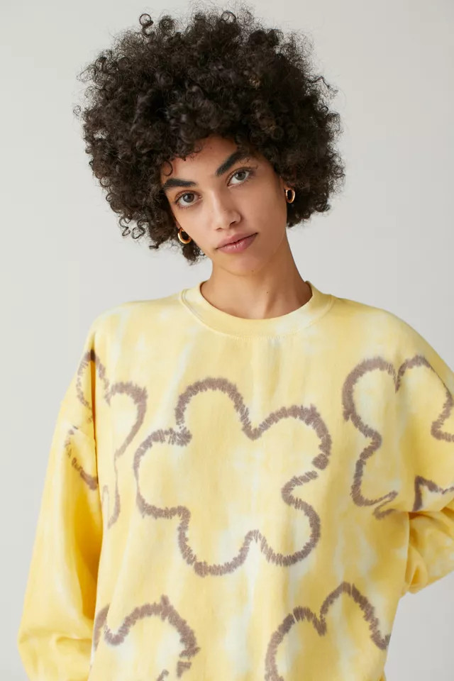Urban Renewal Remade Flower Dye Crew Neck Sweatshirt | Urban Outfitters (US and RoW)