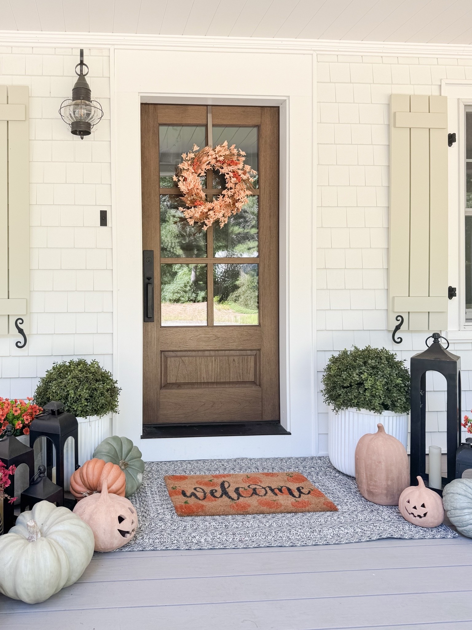 Fall Front Porch

Home  home decor  home favorites  spring front porch  spring home decor  seasonal decor  wreath  planters  area rug  coastal home

#LTKHome #LTKSeasonal