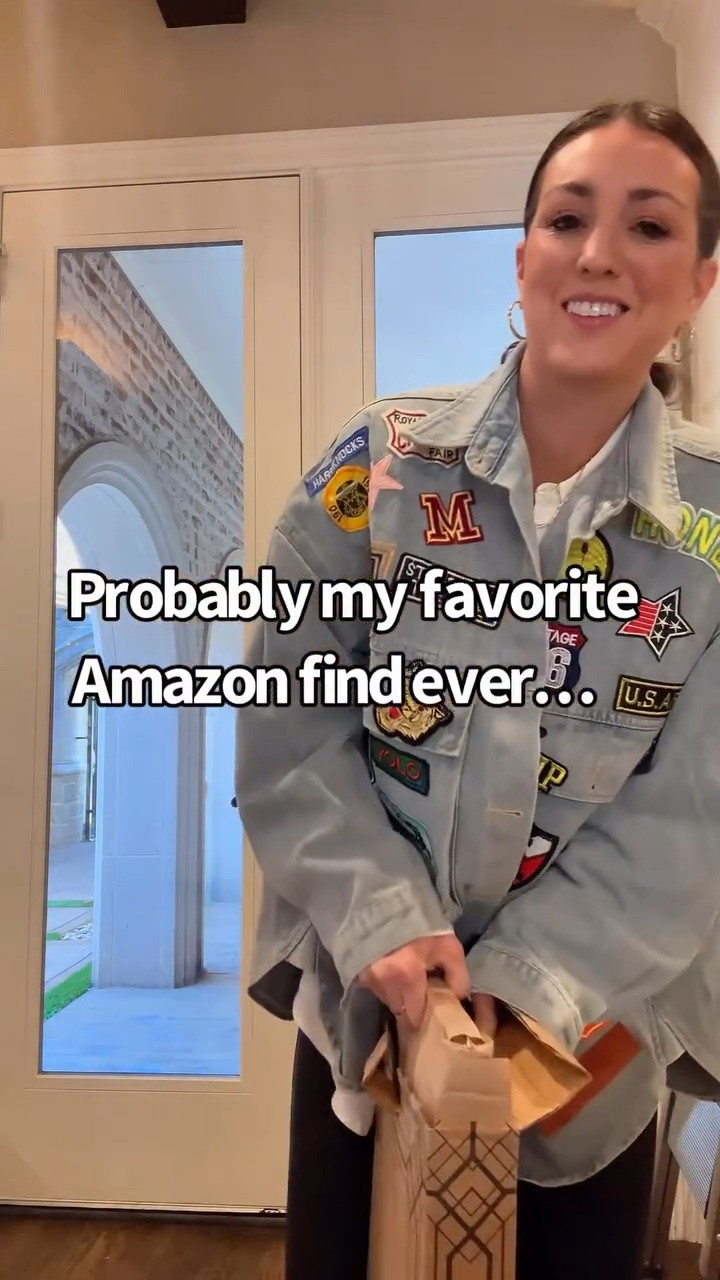 my all time favorite Amazon find! Set of 2 gold trays that are so gorgeous and high quality. I still can’t believe these, I use mine year round! 

#amazonfinds #homedecor #amazonhome #dallasblogger #neutraldecor #neutraldecor

#LTKHoliday #LTKHome #LTKCyberWeek