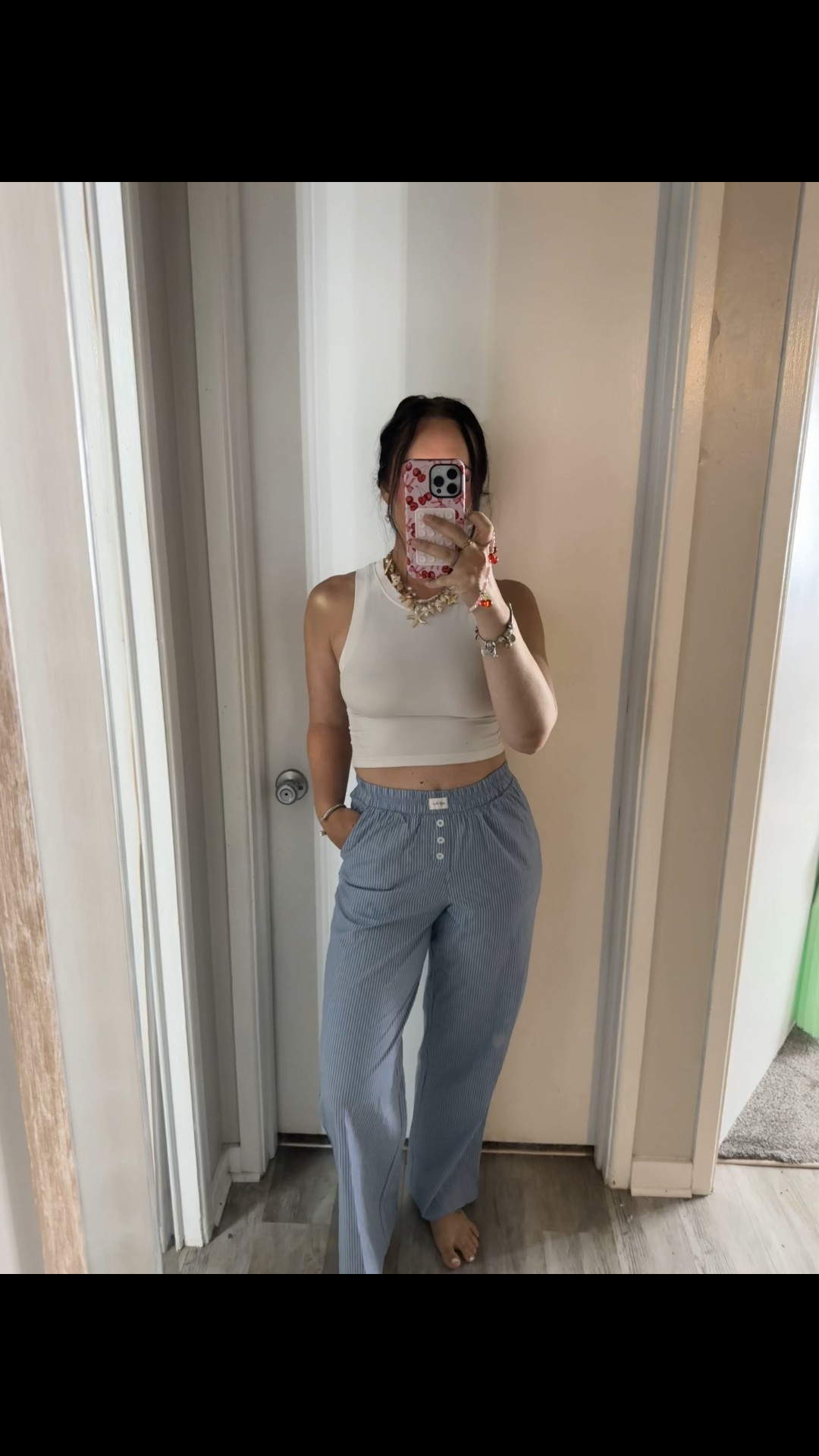 Love these boxer pants for lounging or even for the pool and beach! 

wearing an XS


Target finds
Boxer shorts
Boxer pants
Beach pants
Coastal outfit 

#LTKFindsUnder50 #LTKSummerEdit #LTKSaleAlert