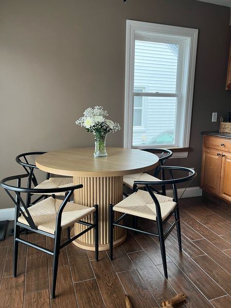 Table is Target but I can’t find it anymore. Amazon kitchen chairs. Amazon finds. Modern kitchen chairs. Amazon home decor. Amazon furniture.

#LTKhome