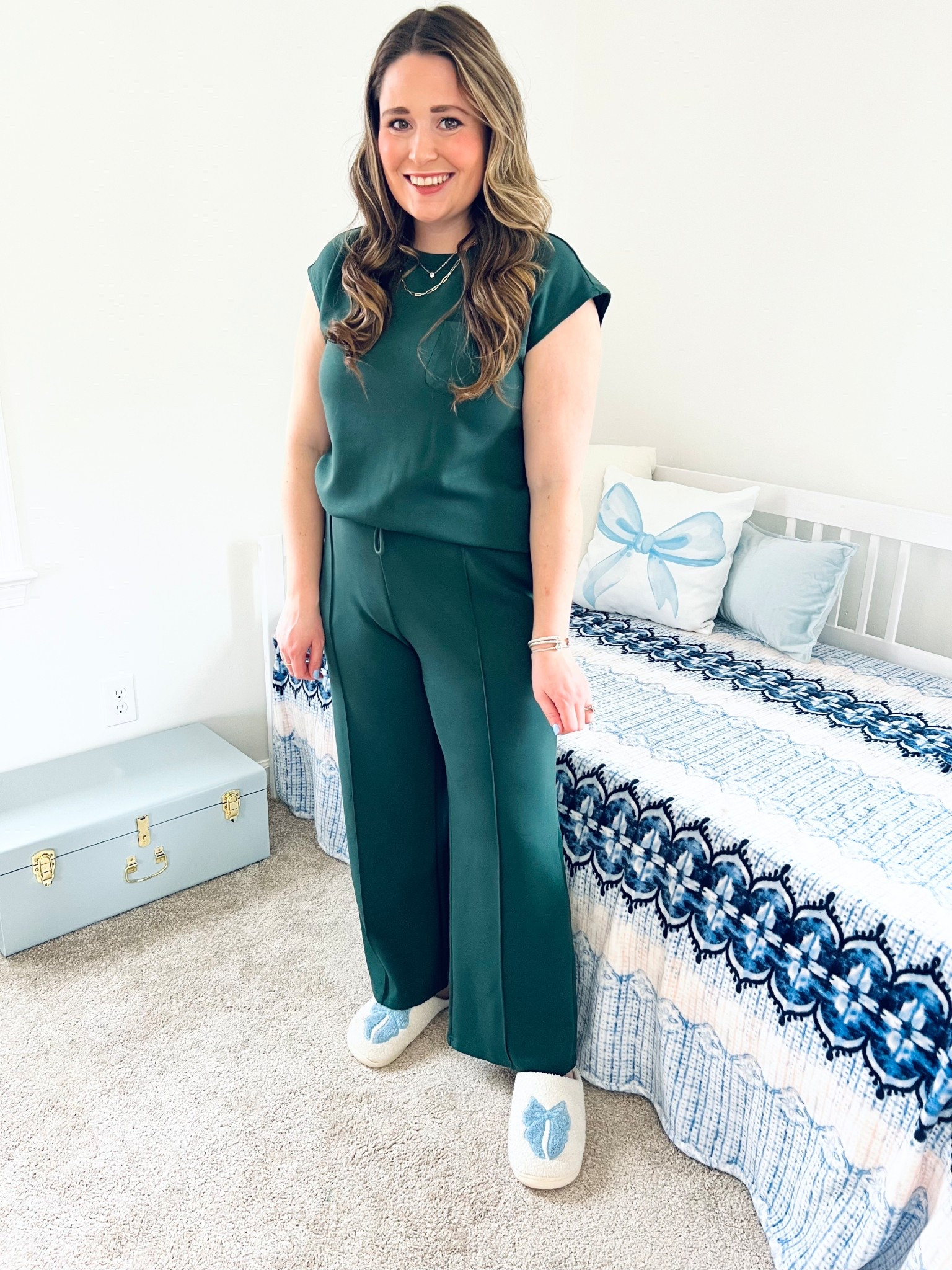 Chic loungewear set - under $40! I’m wearing size L 

#LTKMidsize #LTKootd
