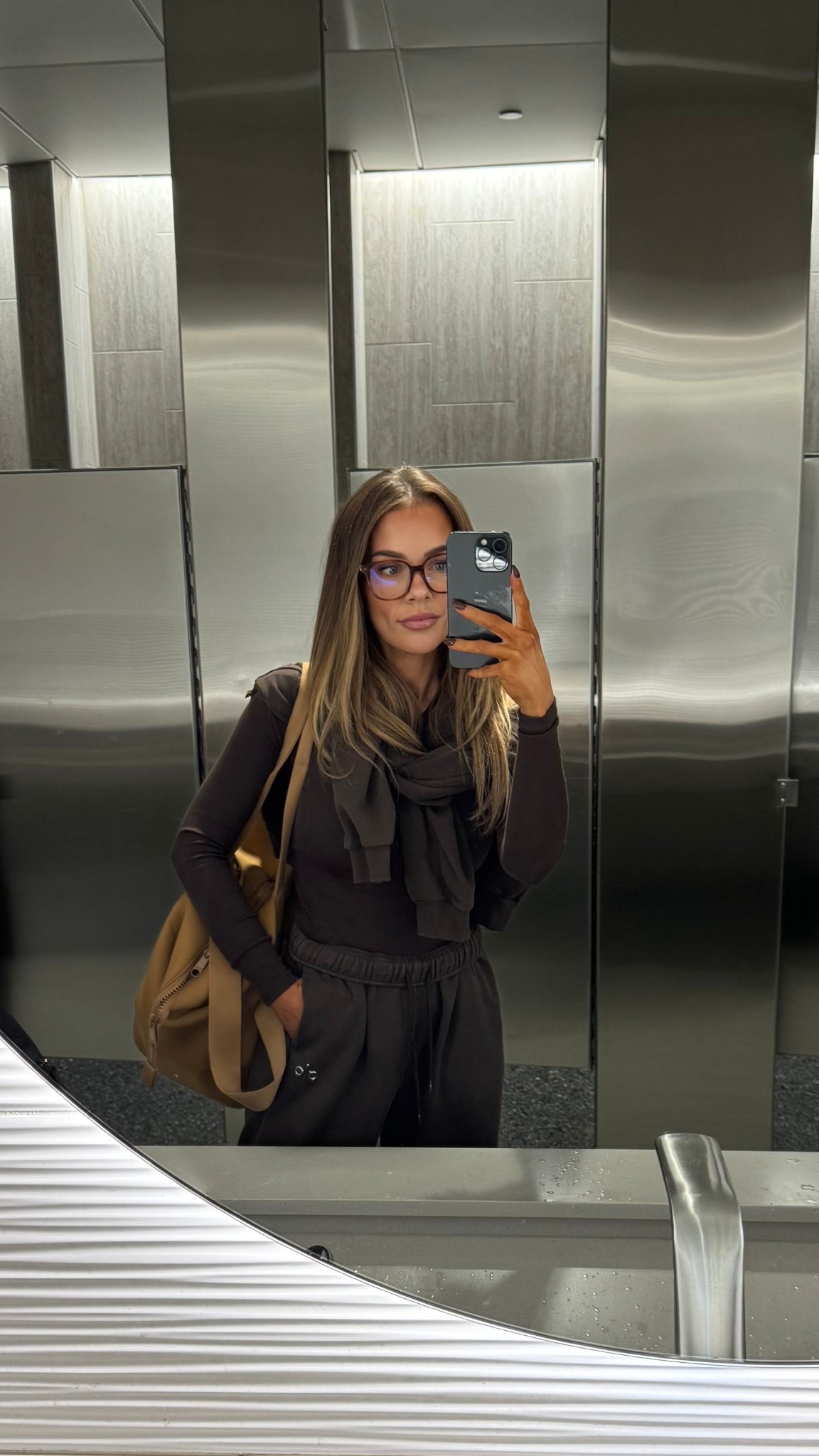 Airport outfit! 

#LTKTravel #LTKSeasonal